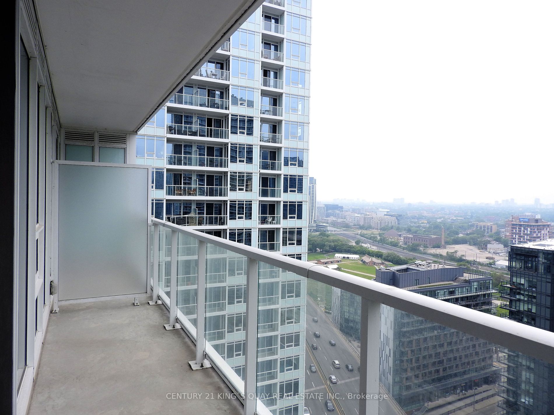 17 Bathurst St, #3007
