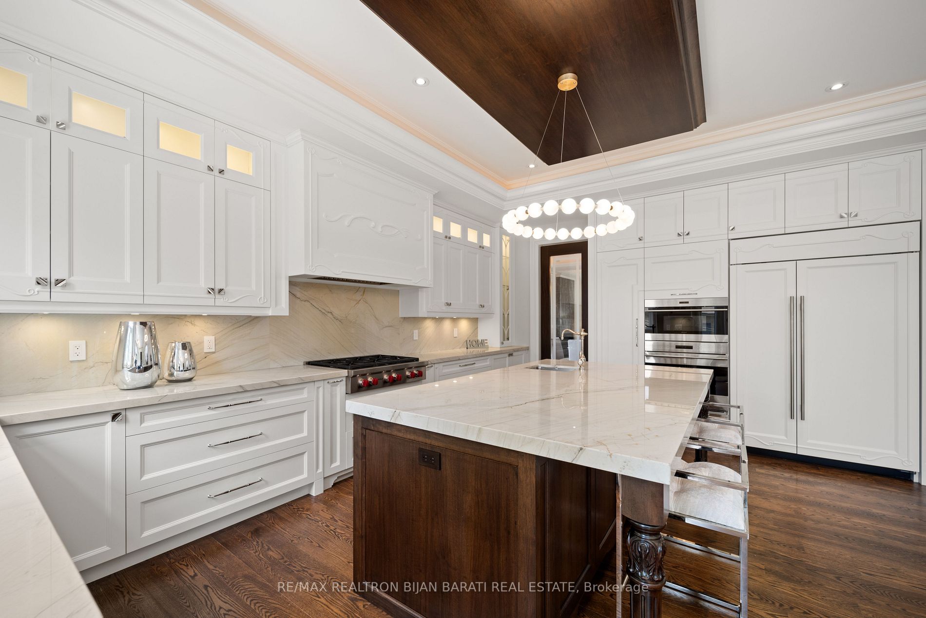 6 Harnish Crescent