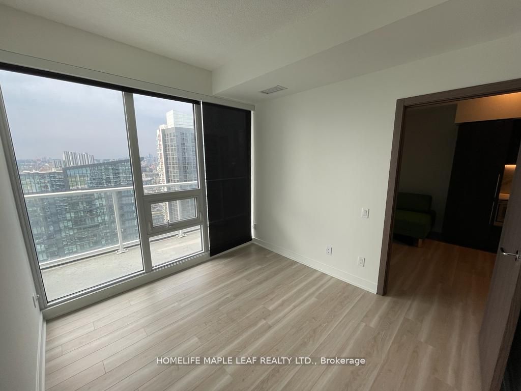 17 Bathurst St, #3907