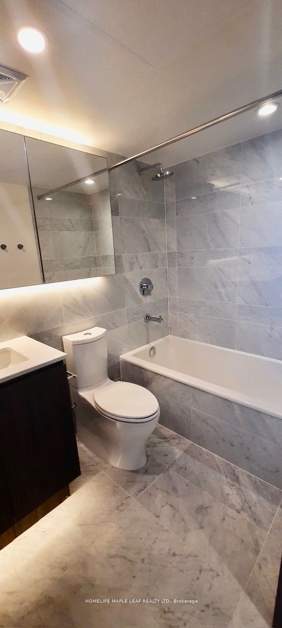 17 Bathurst St, #3907