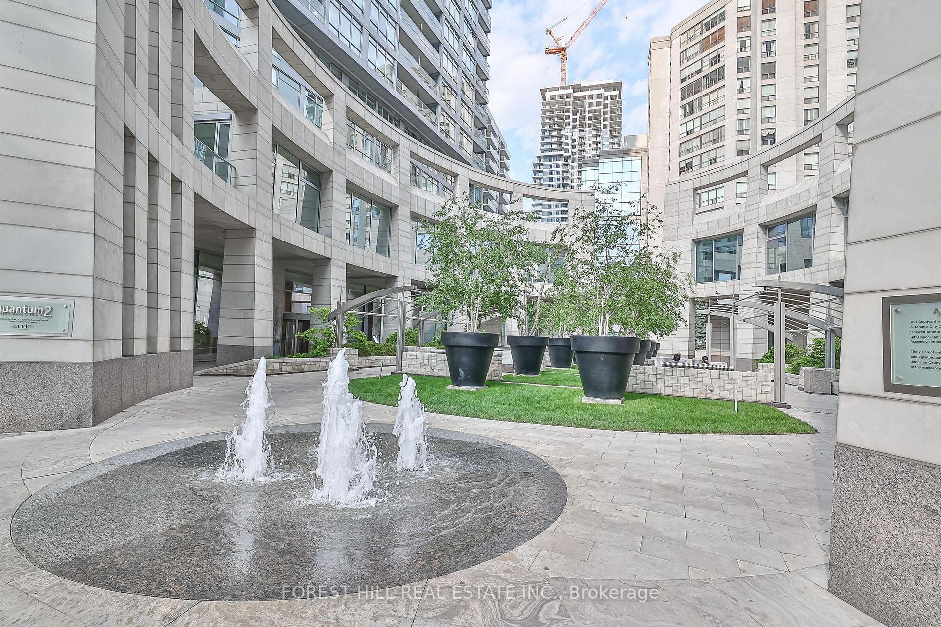 2191 Yonge St, #3906