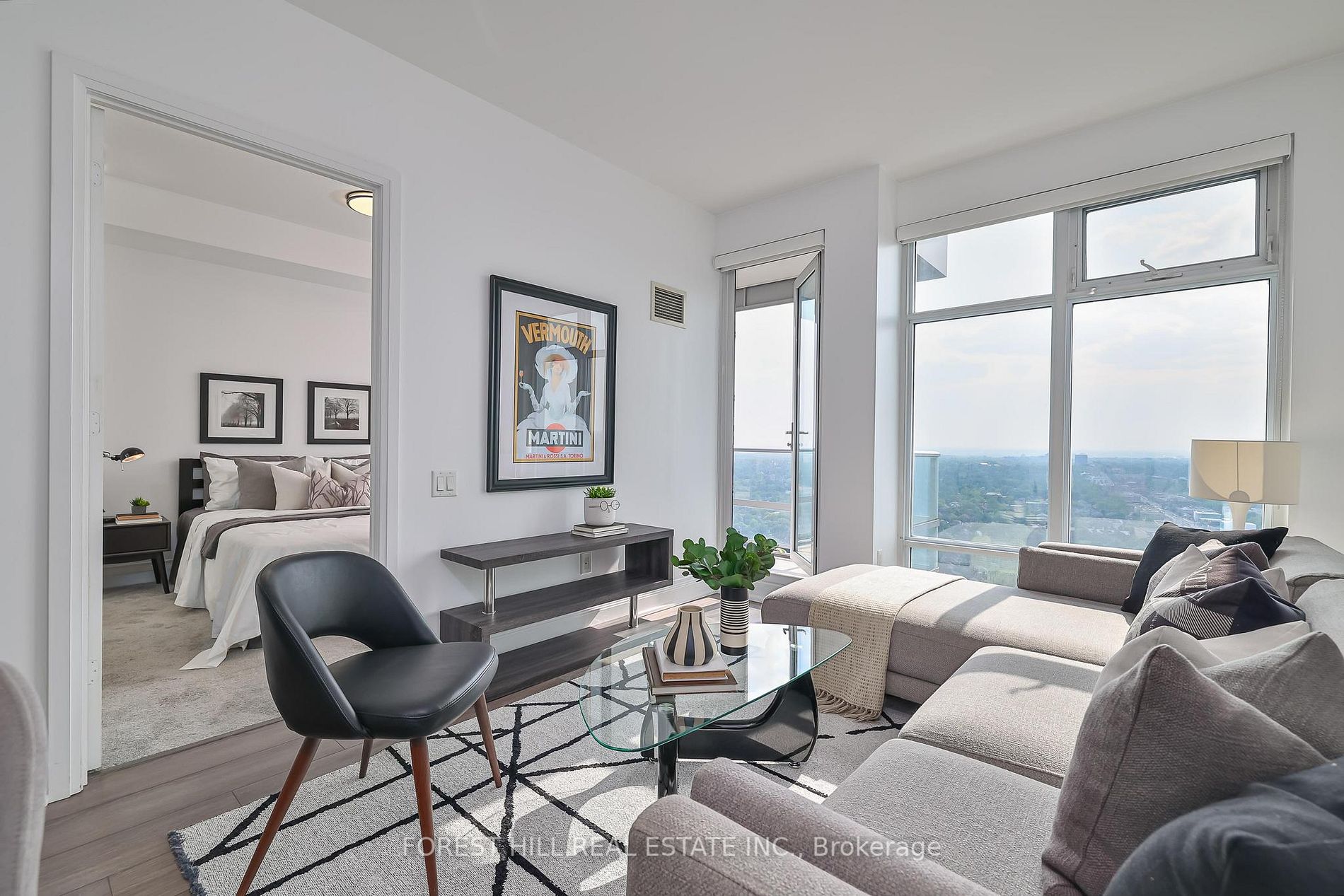 2191 Yonge St, #3906