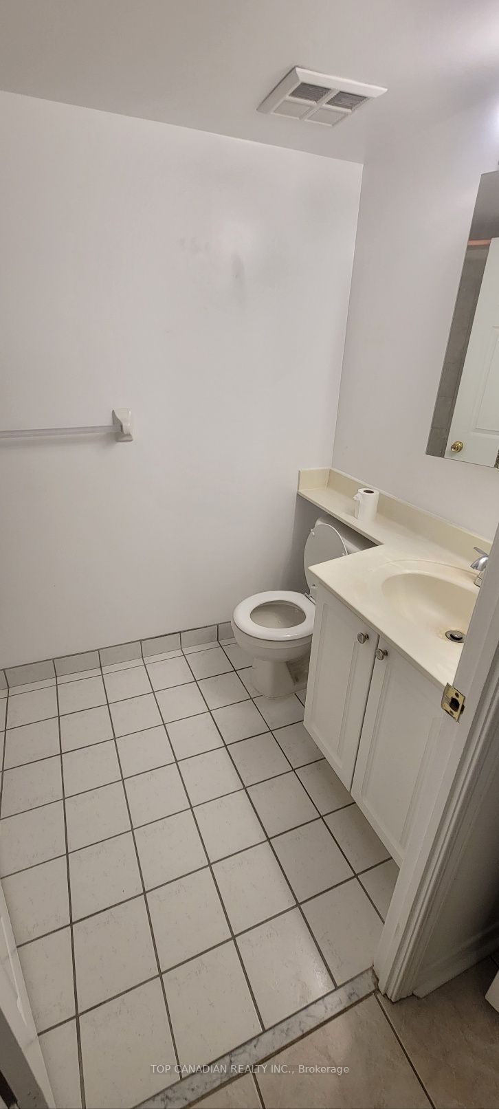 20 Olive Ave, #303
