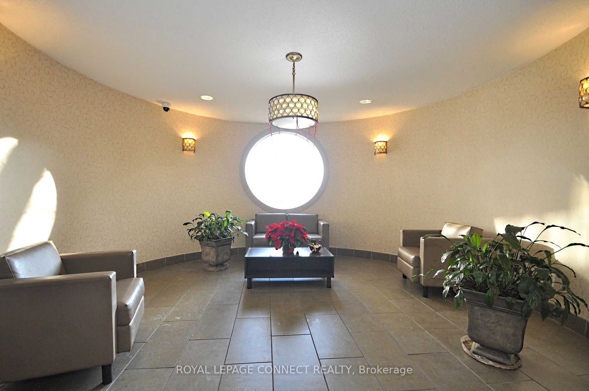5 Parkway Forest Drive #206