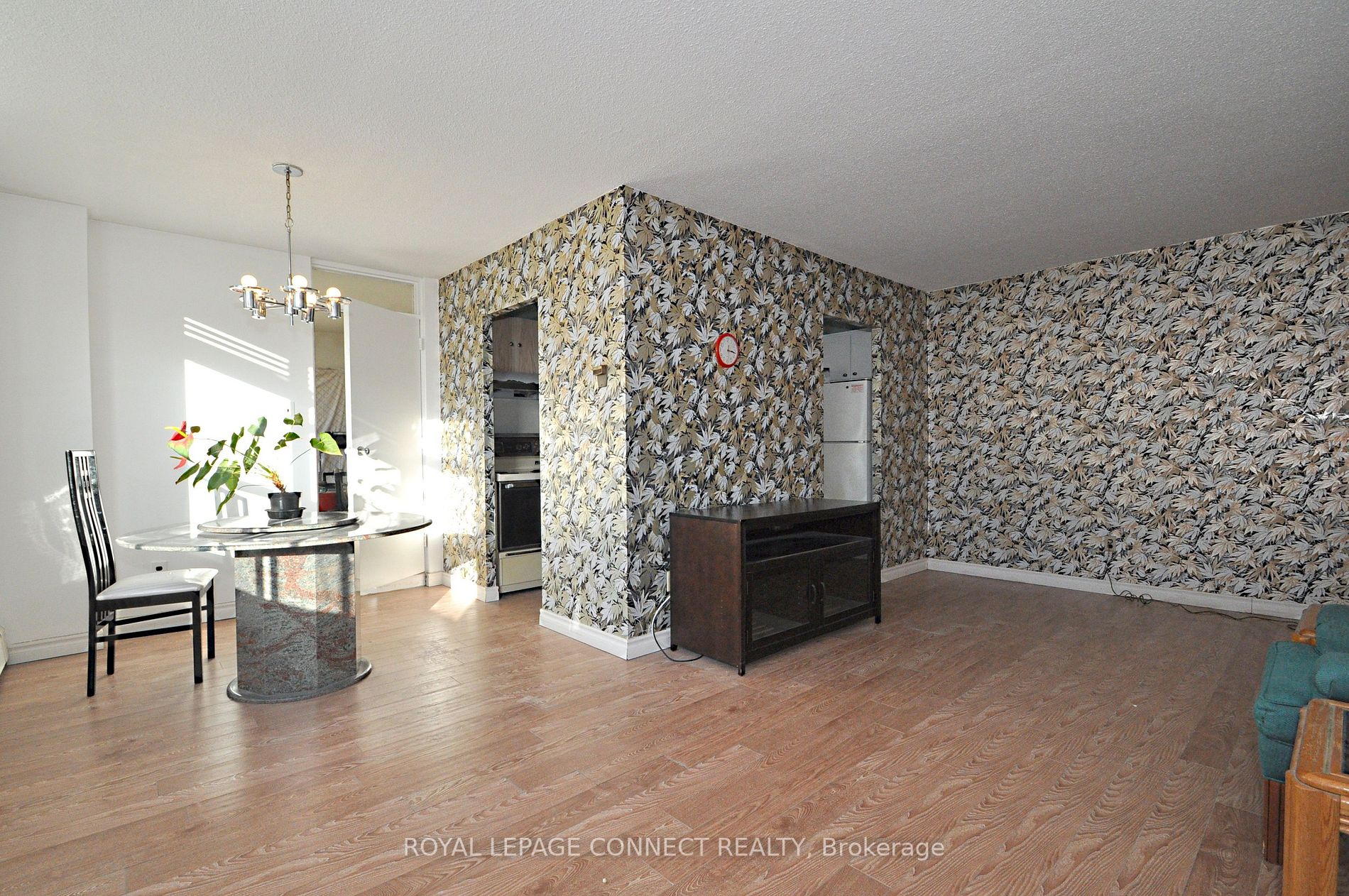 5 Parkway Forest Drive #206