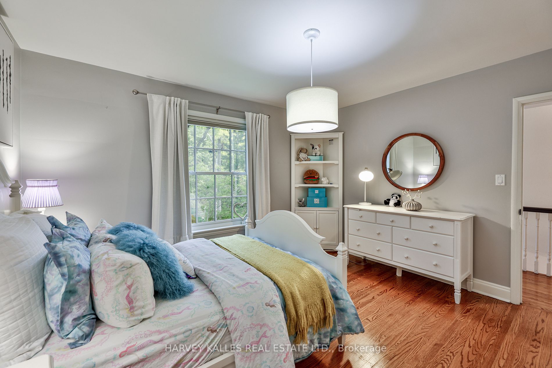 291 Glengrove Ave W