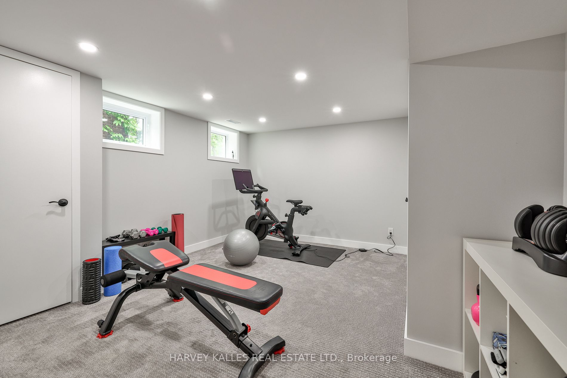291 Glengrove Ave W