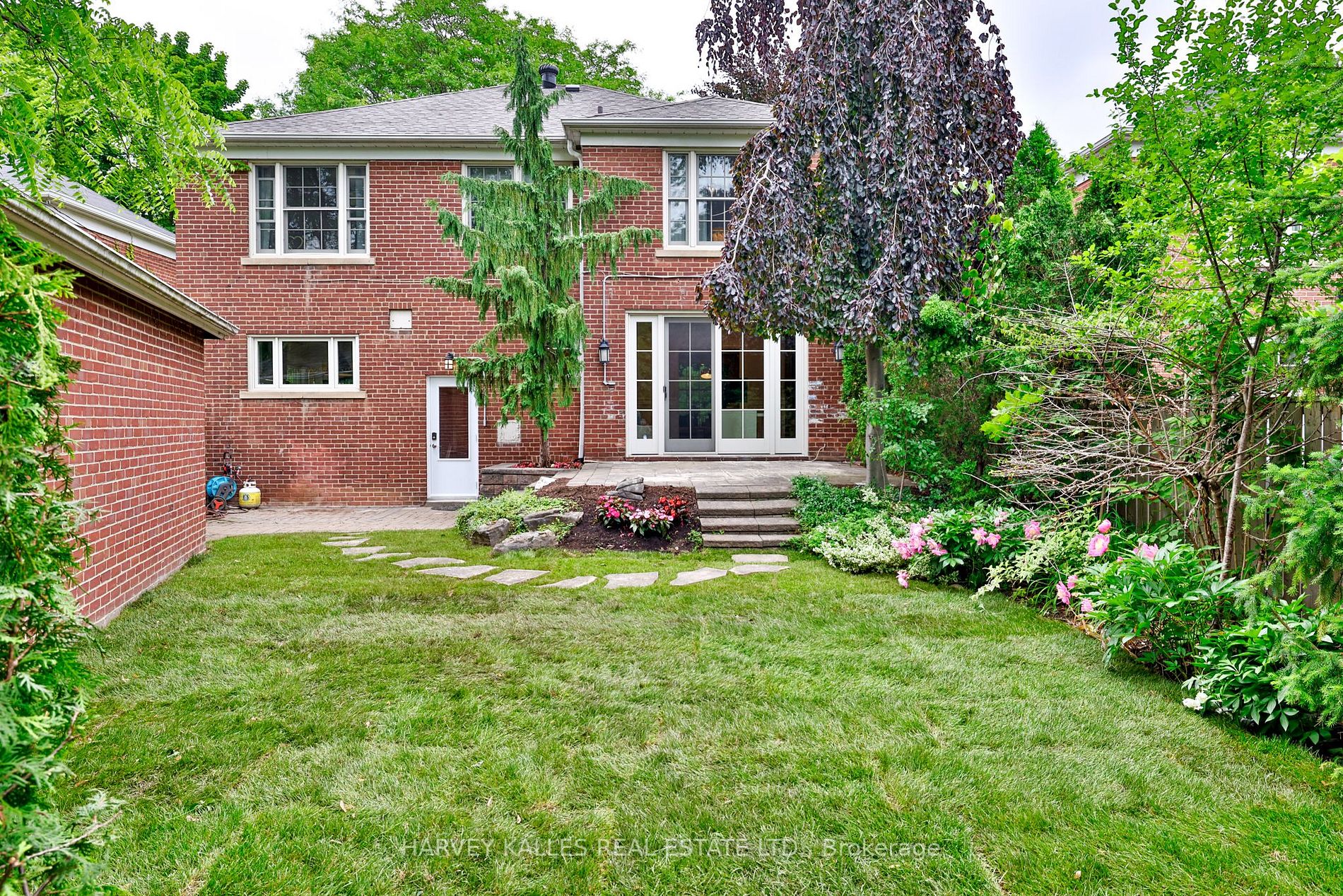 291 Glengrove Ave W
