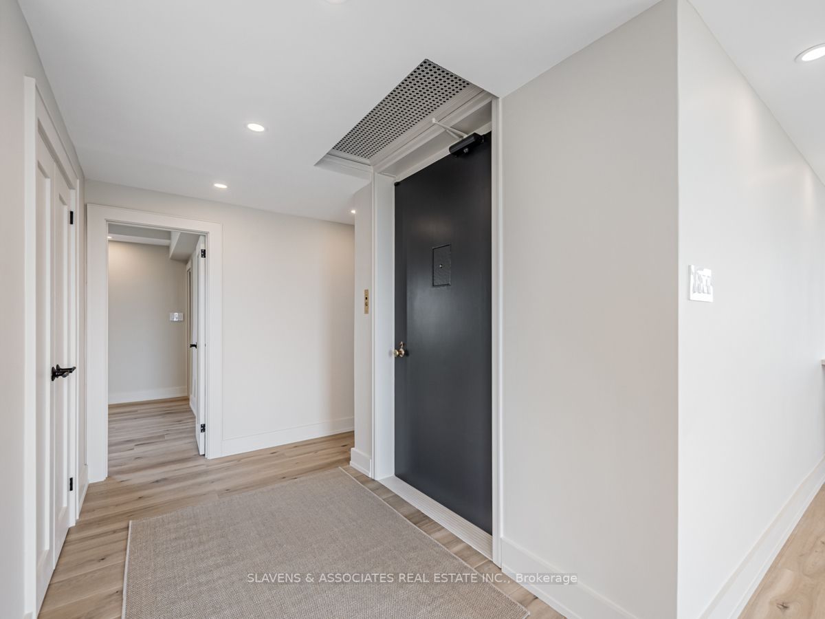 423 Avenue Rd, #9