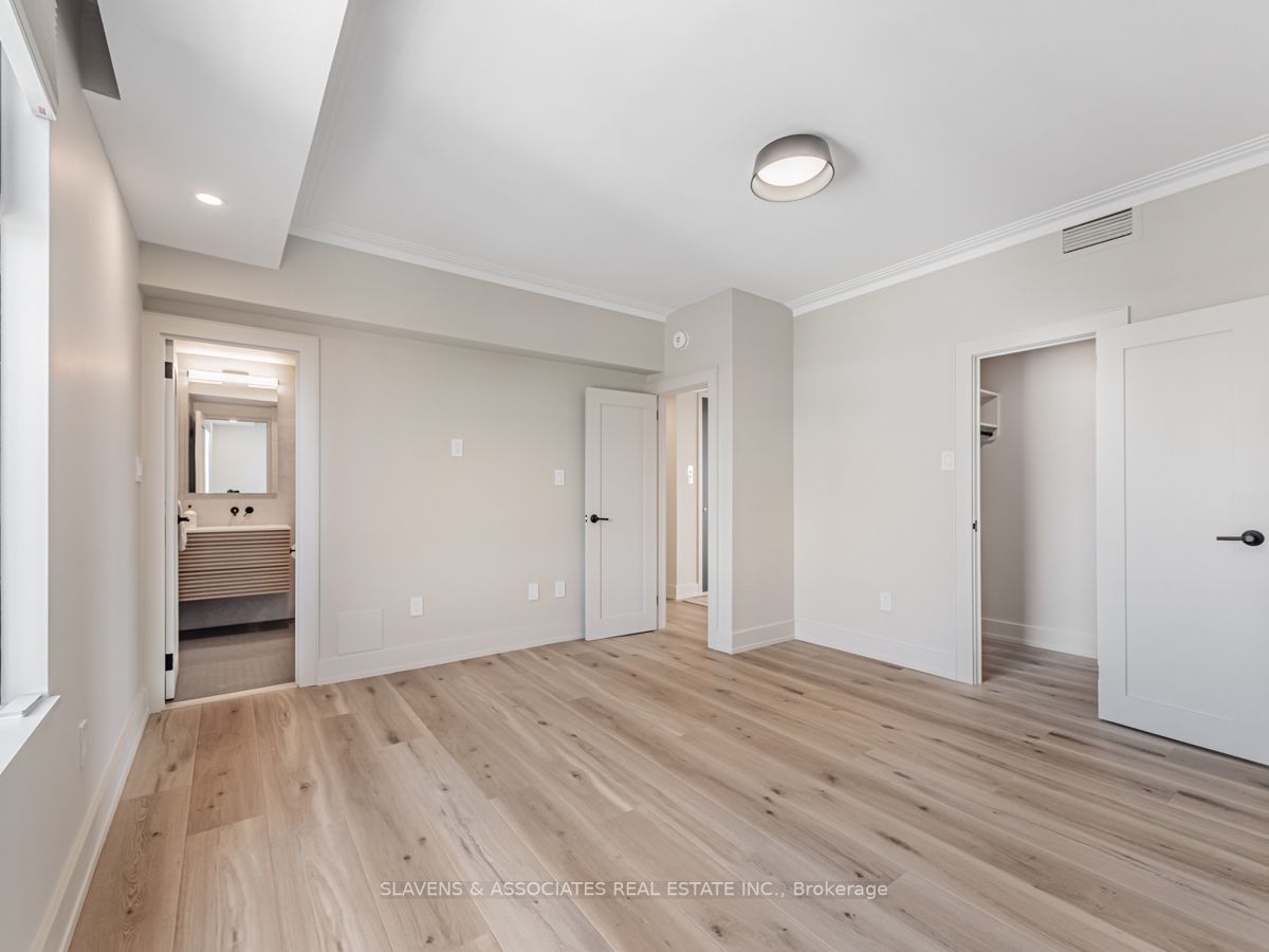 423 Avenue Rd, #9