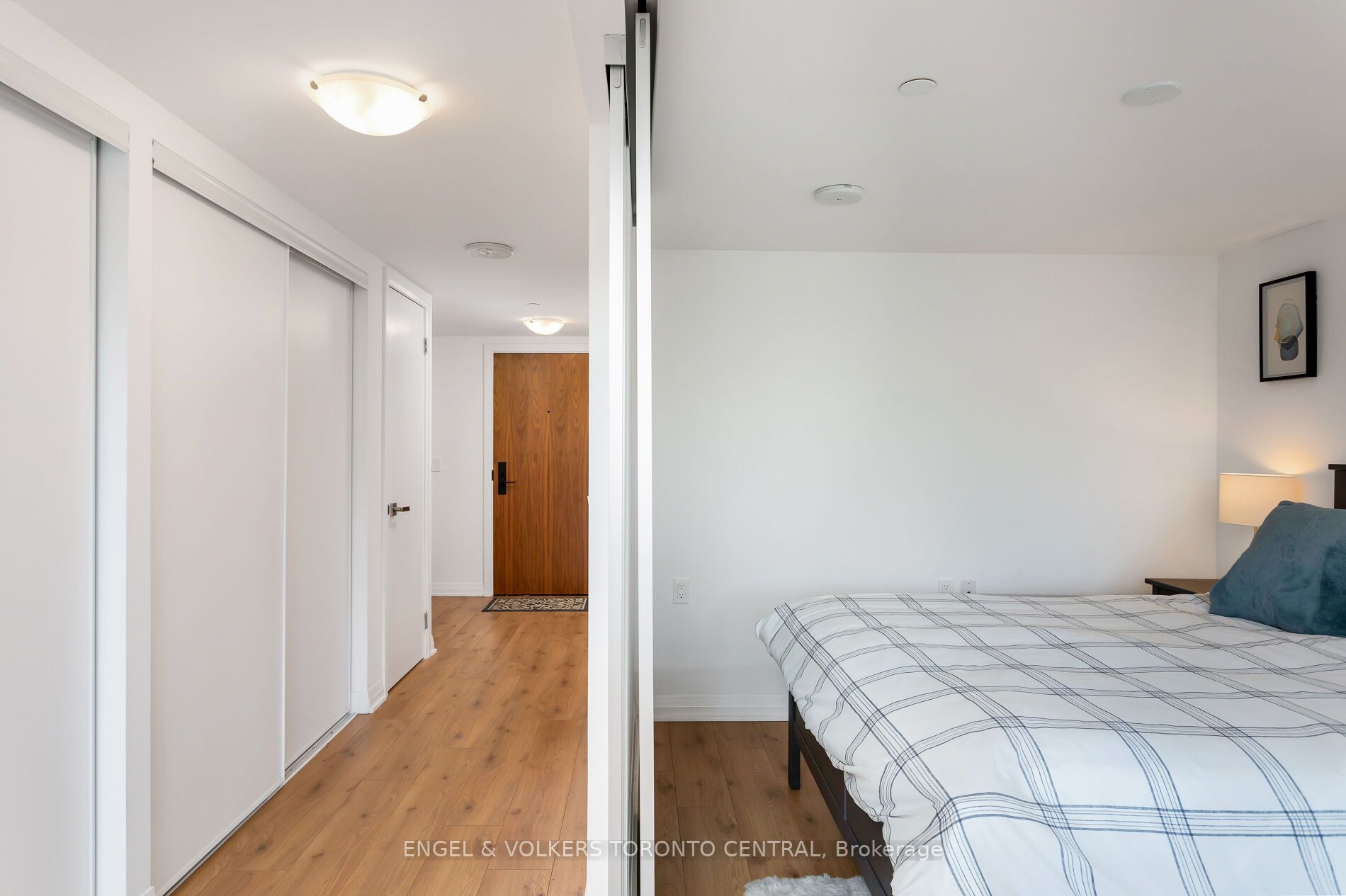99 Foxbar Rd, #501