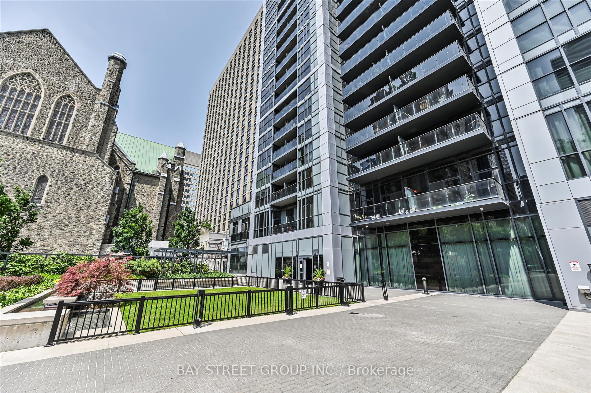 28 Ted Rogers Way W, #1905