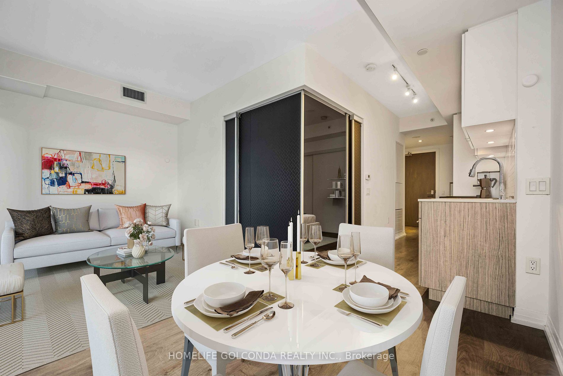251 Jarvis St, #213