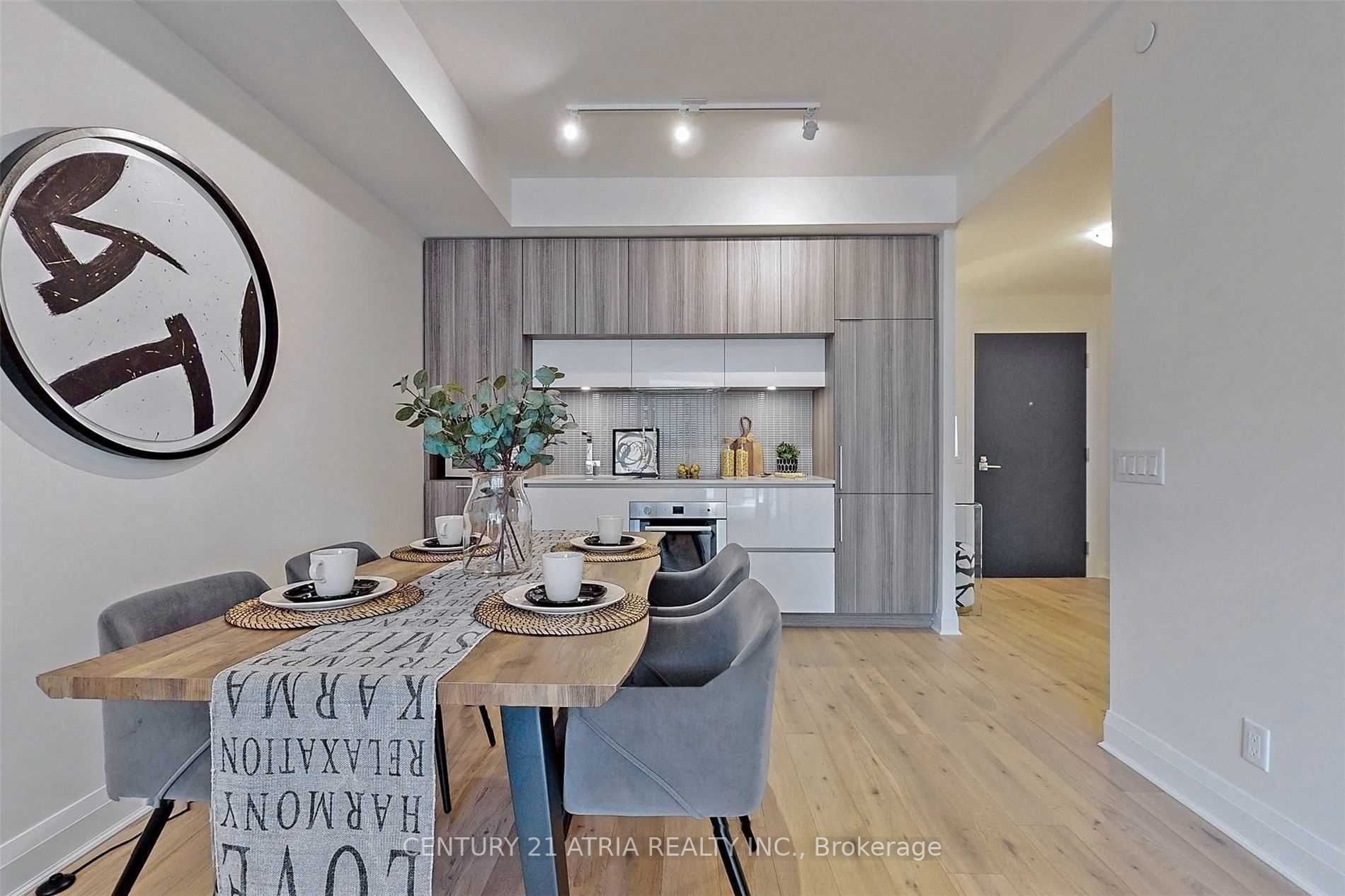 151 avenue Road, #305