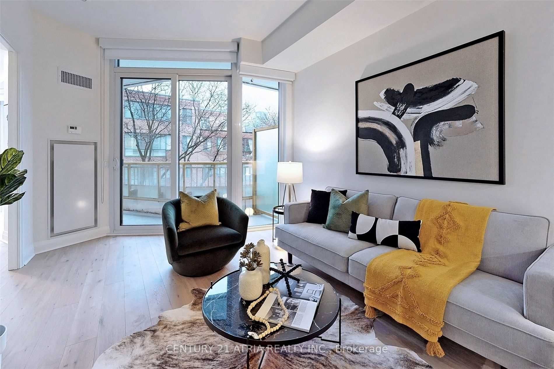 151 avenue Road, #305