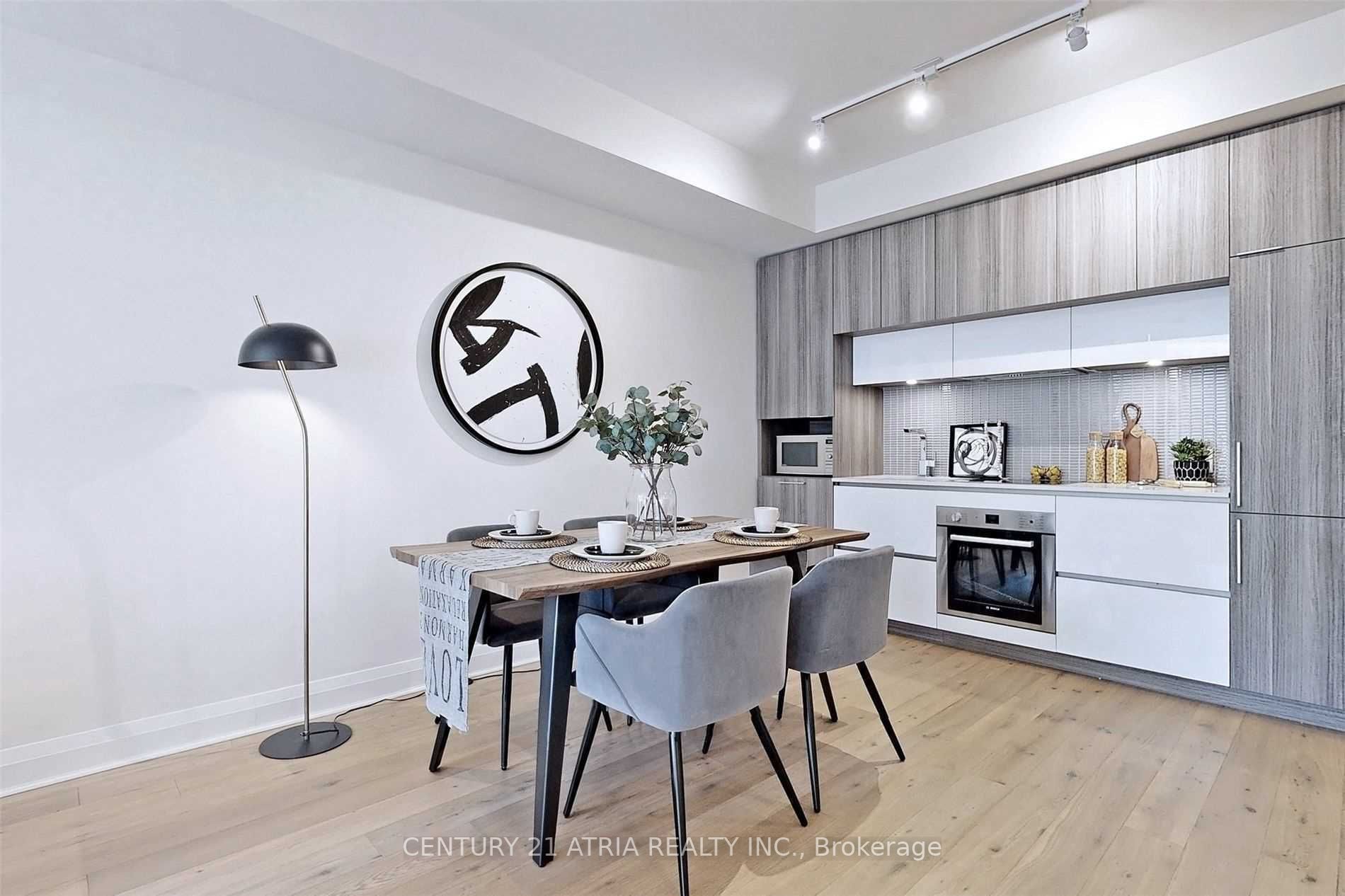 151 avenue Road, #305