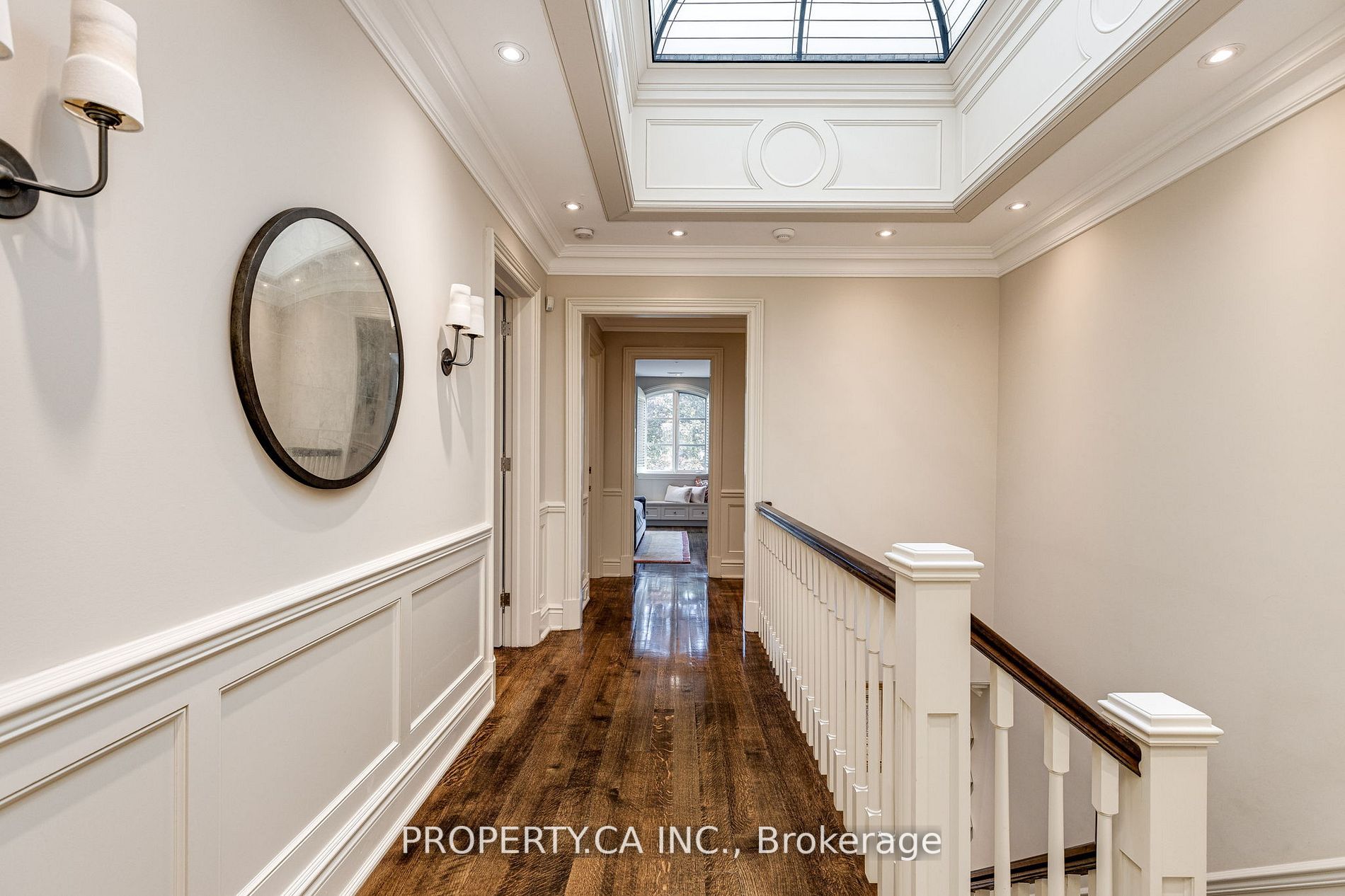 16 Delavan Ave