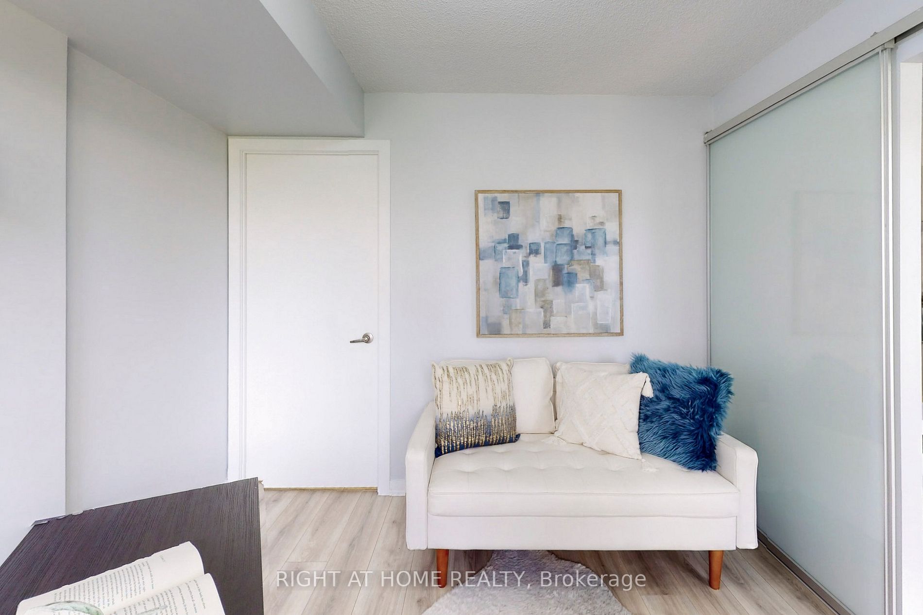 38 Joe Shuster Way, #423
