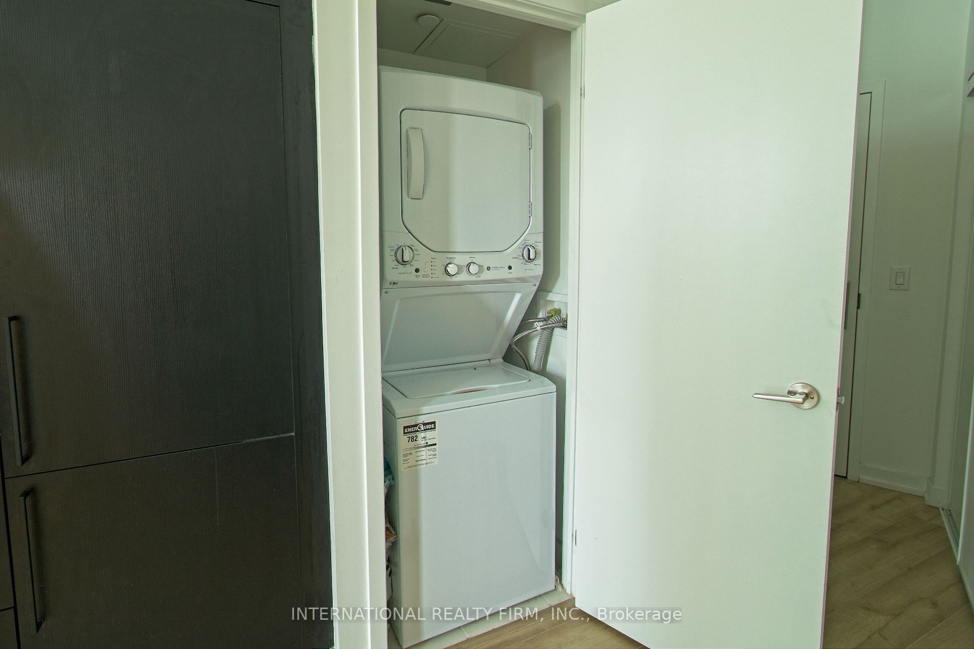 Listing C6184696 - Large Photo # 13