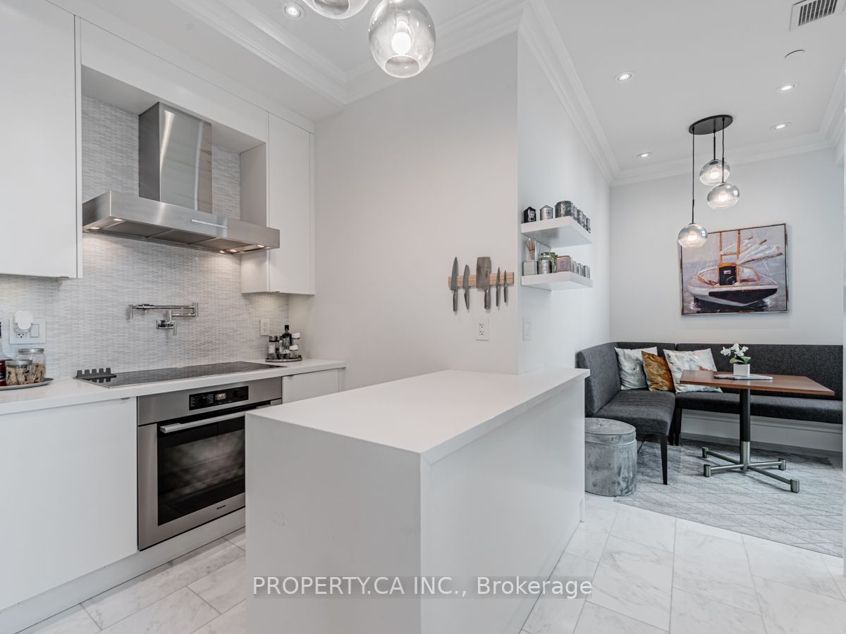 311 Bay St, #3504