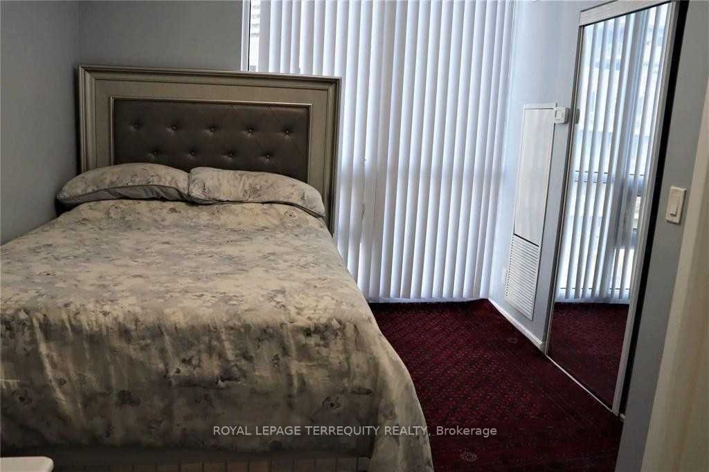 56 Forest Manor Rd, #510