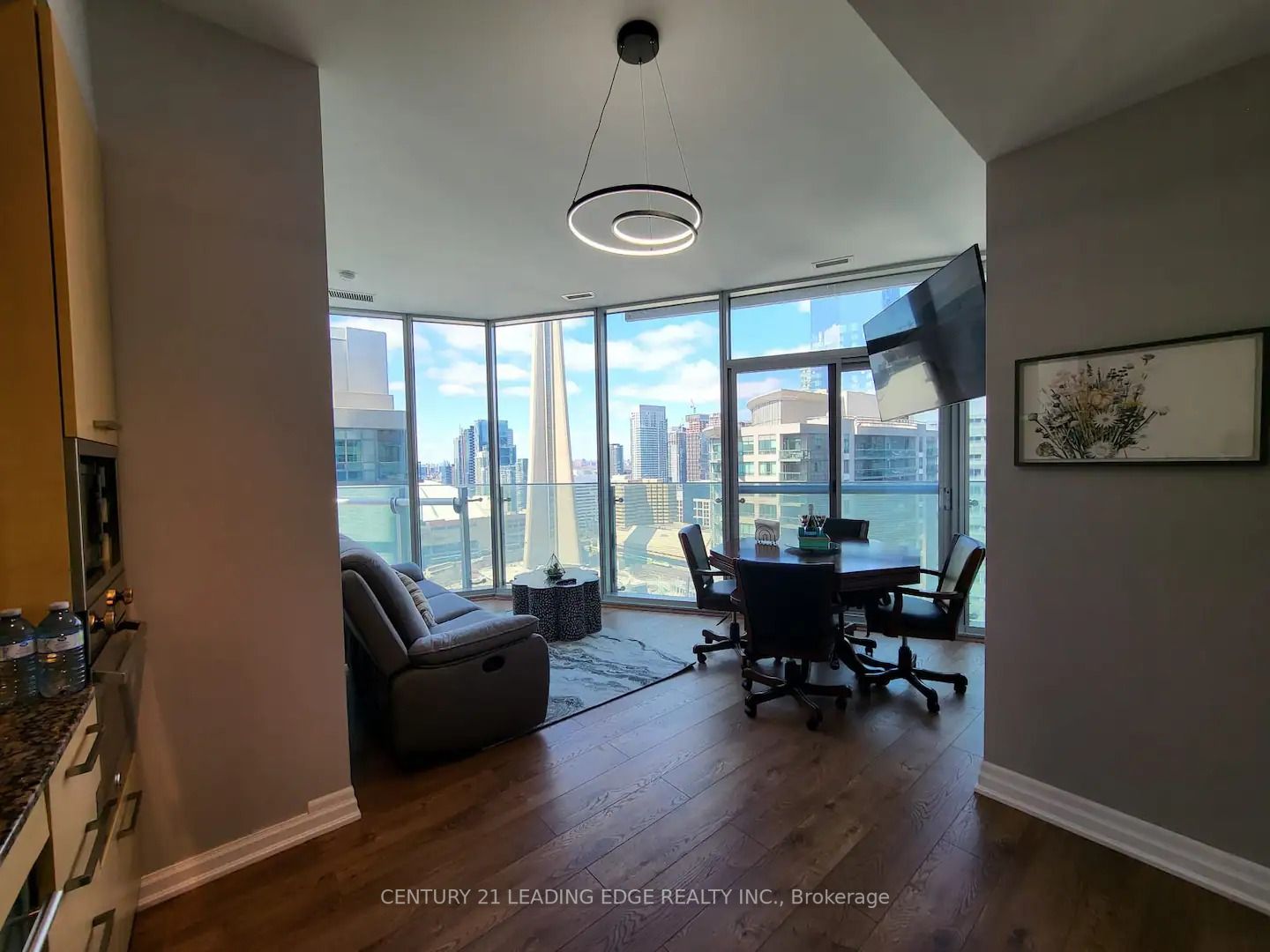 12 York St, #2907