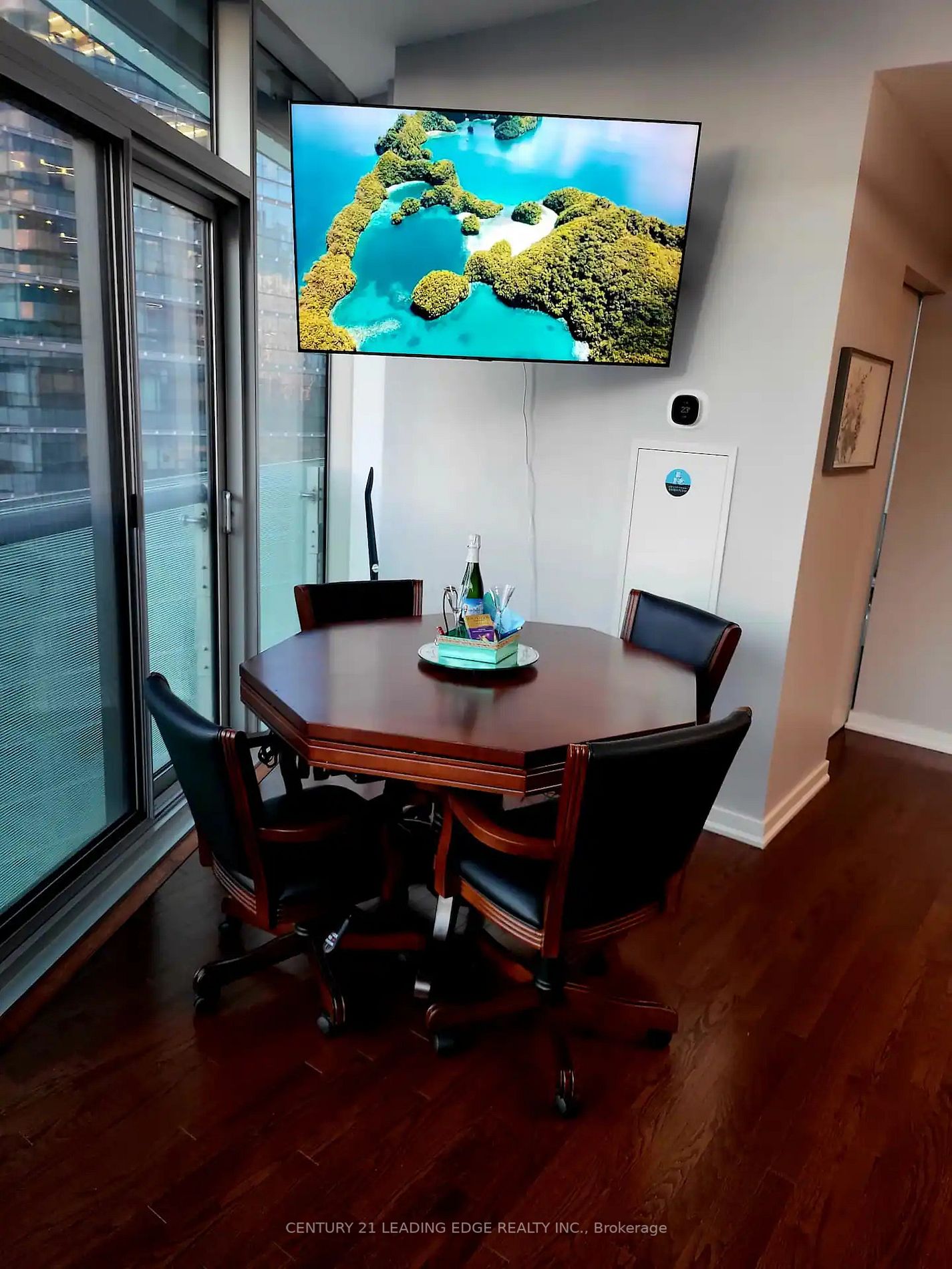 12 York St, #2907