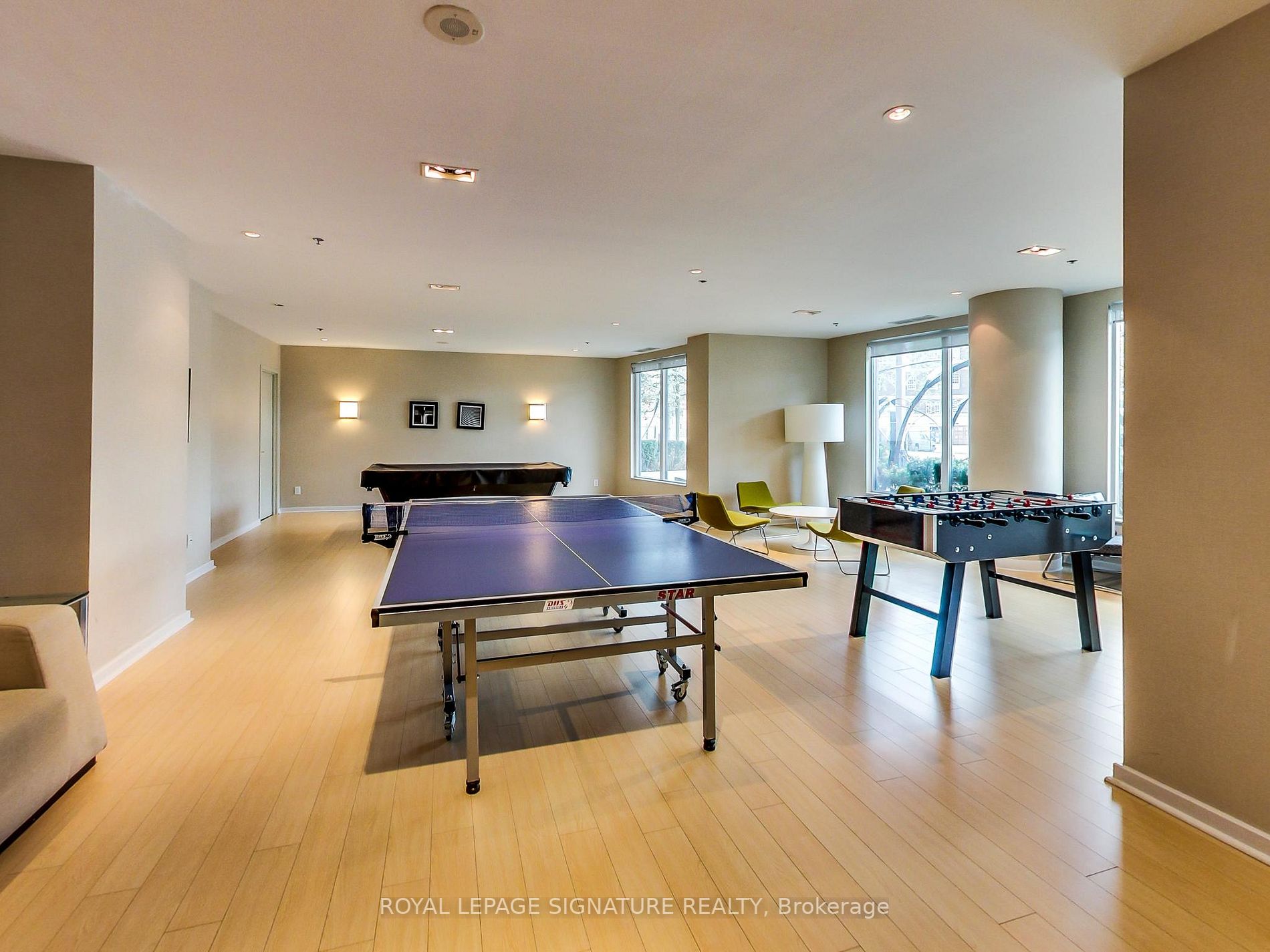 219 Fort York Blvd, #201