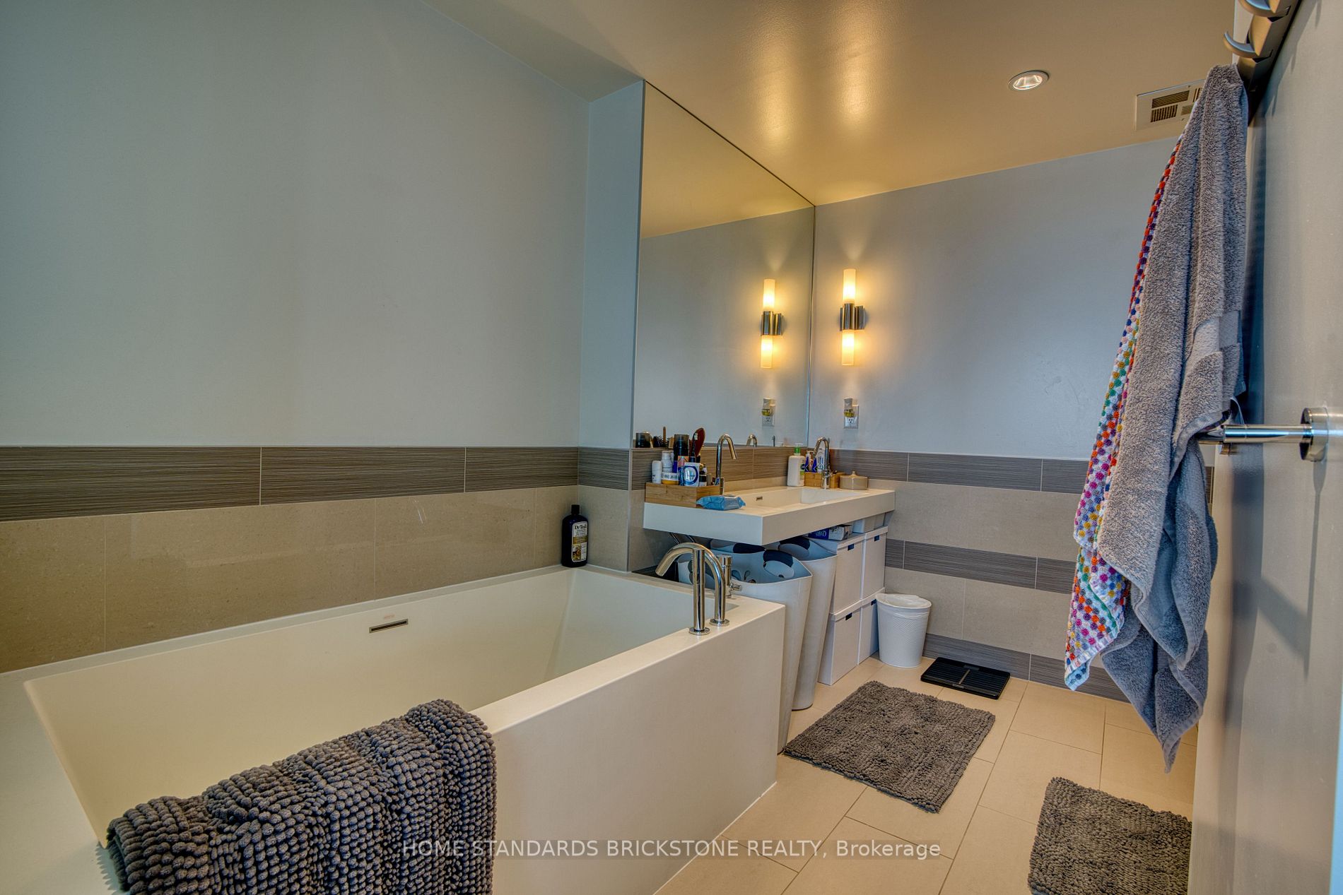 390 Cherry St, #3102
