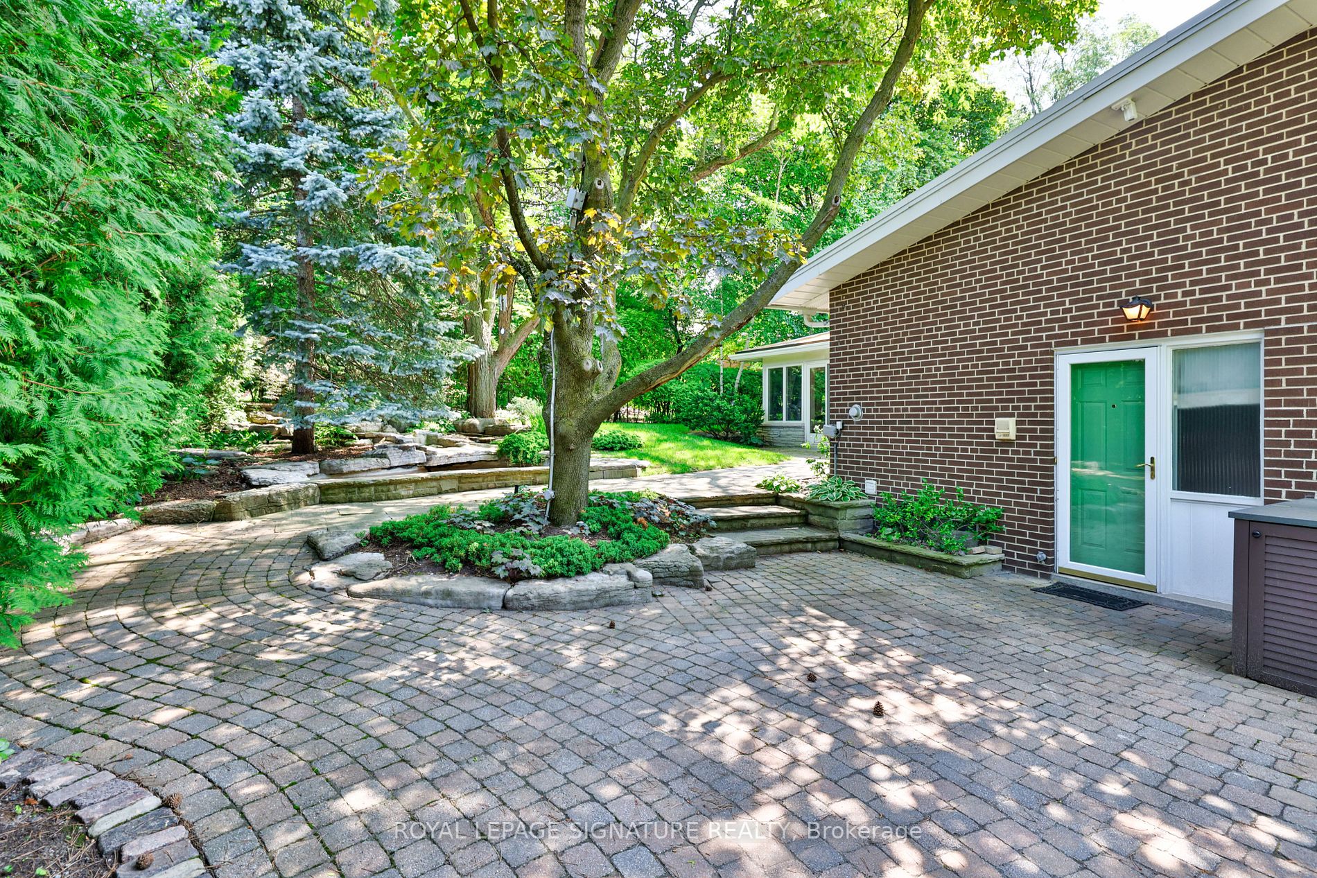 5 Silverdale Cres
