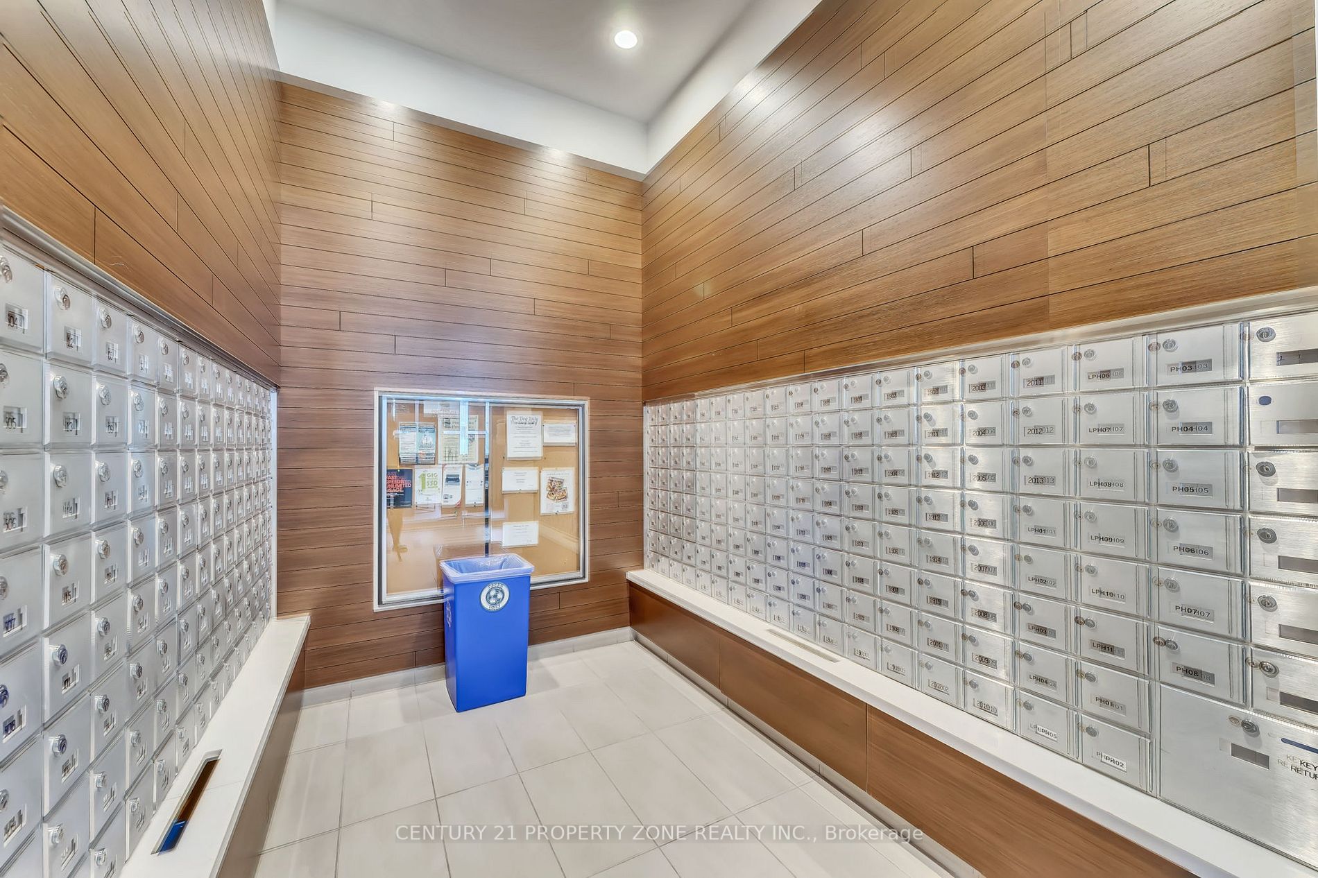 105 George St, #Lph10