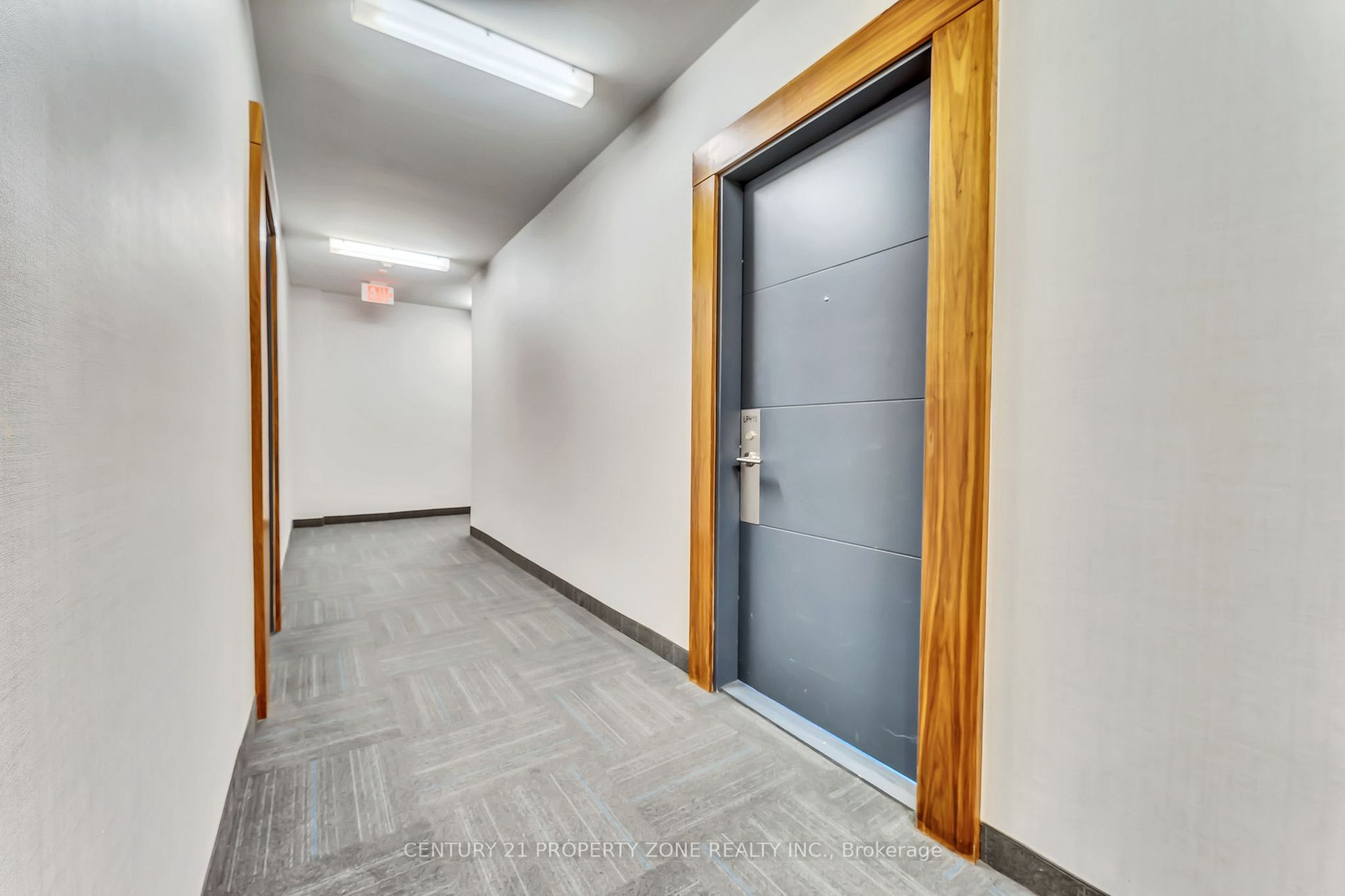 105 George St, #Lph10