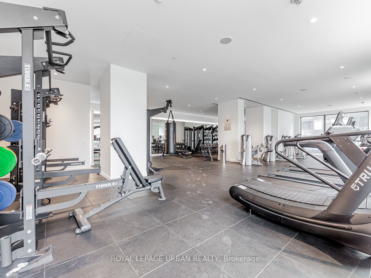 39 Roehampton Avenue, #2303