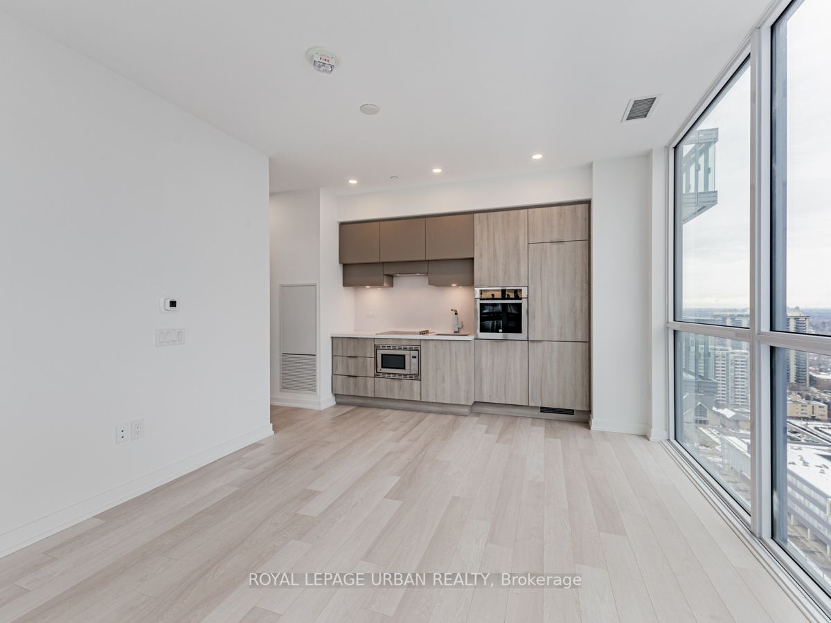 39 Roehampton Avenue, #2303