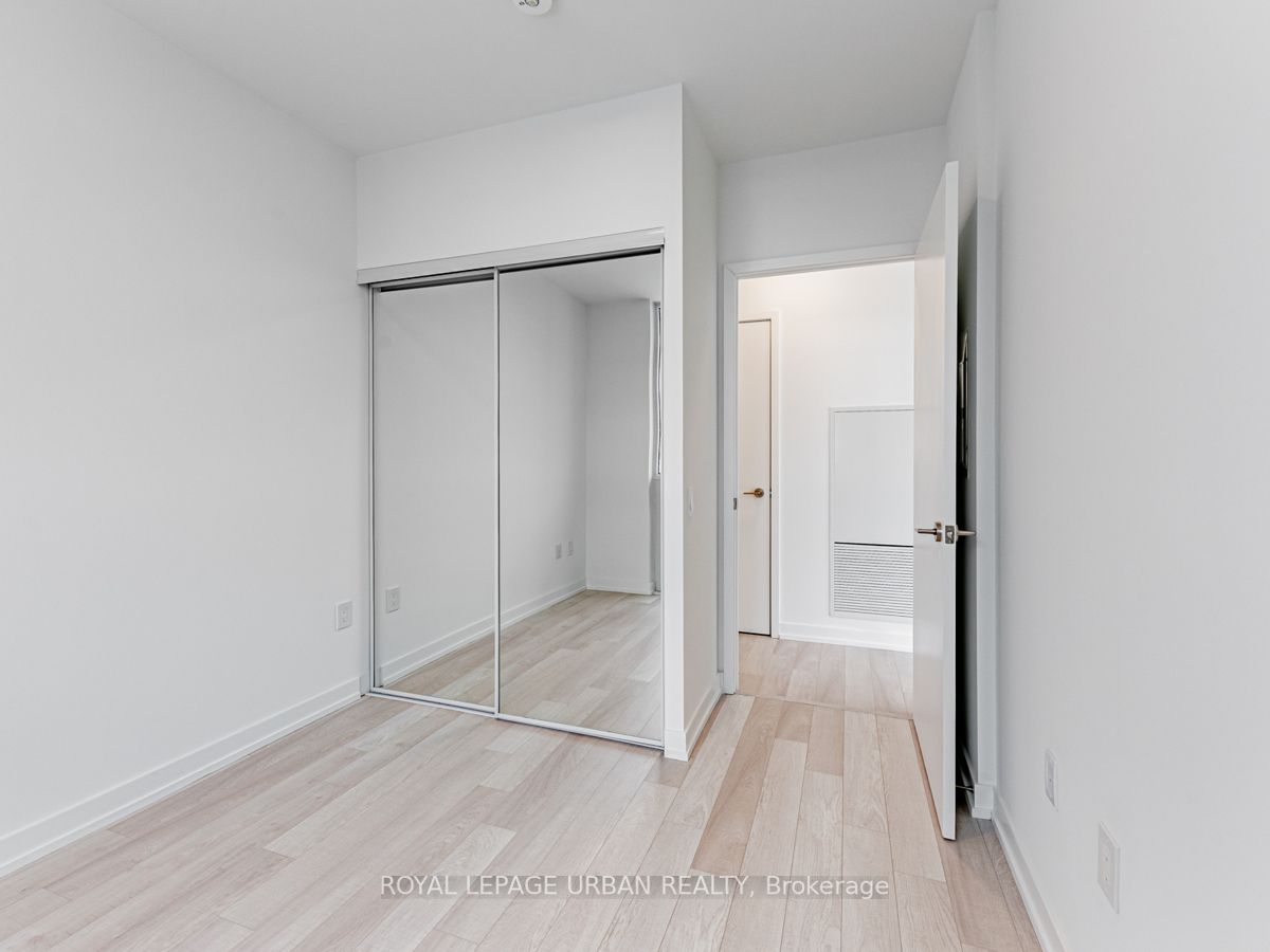39 Roehampton Avenue, #2303