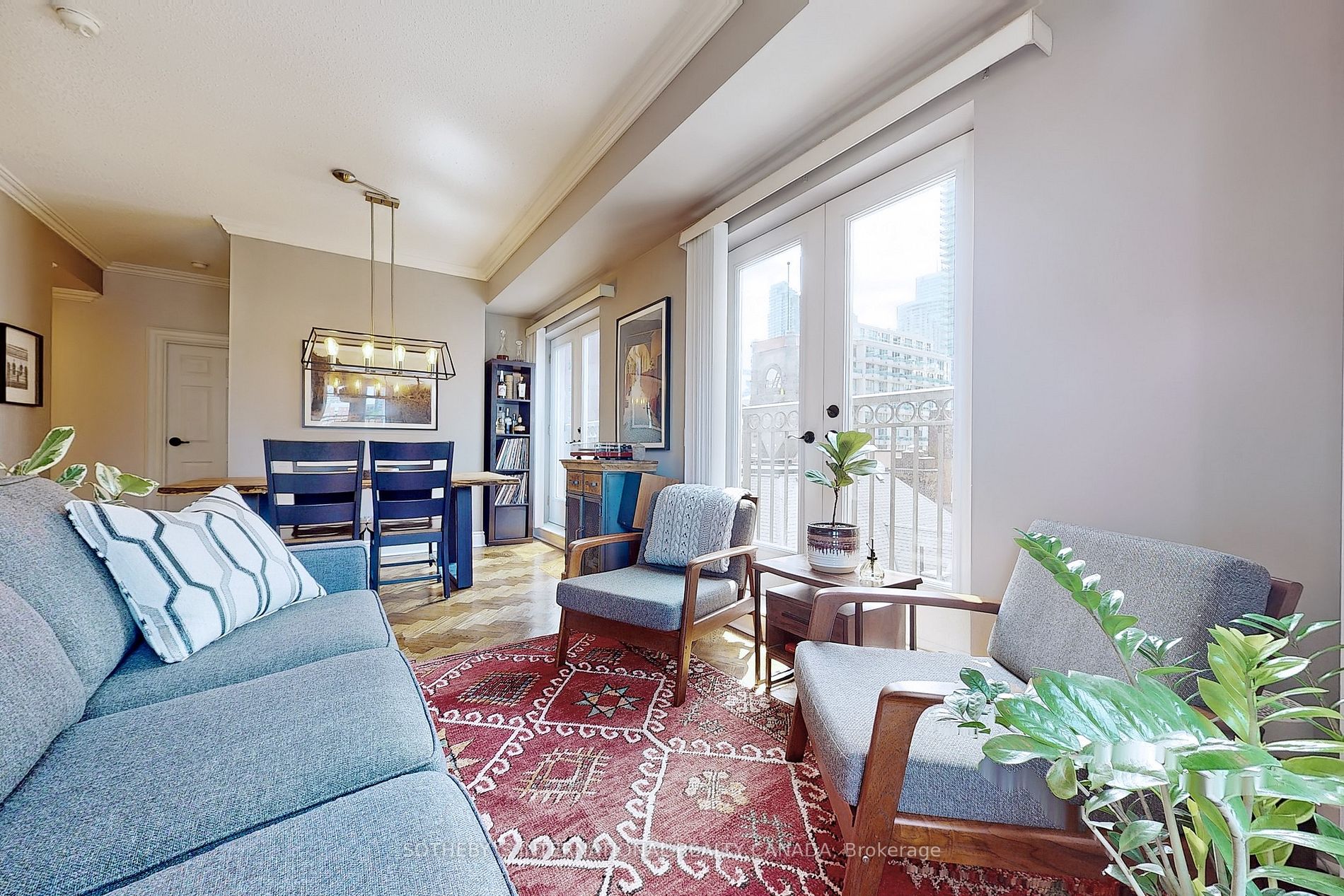 120 Lombard Street, #606