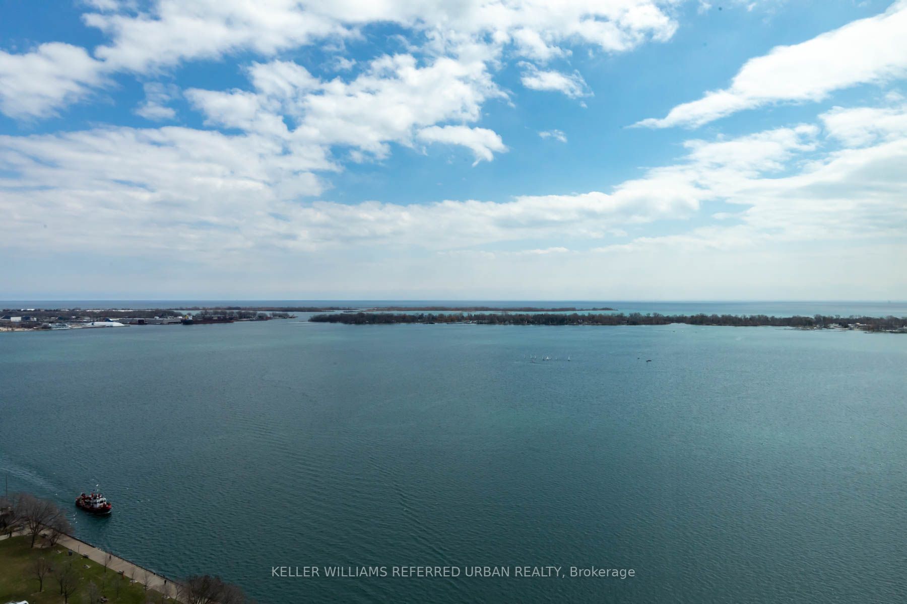 99 Harbour Sq, #3303