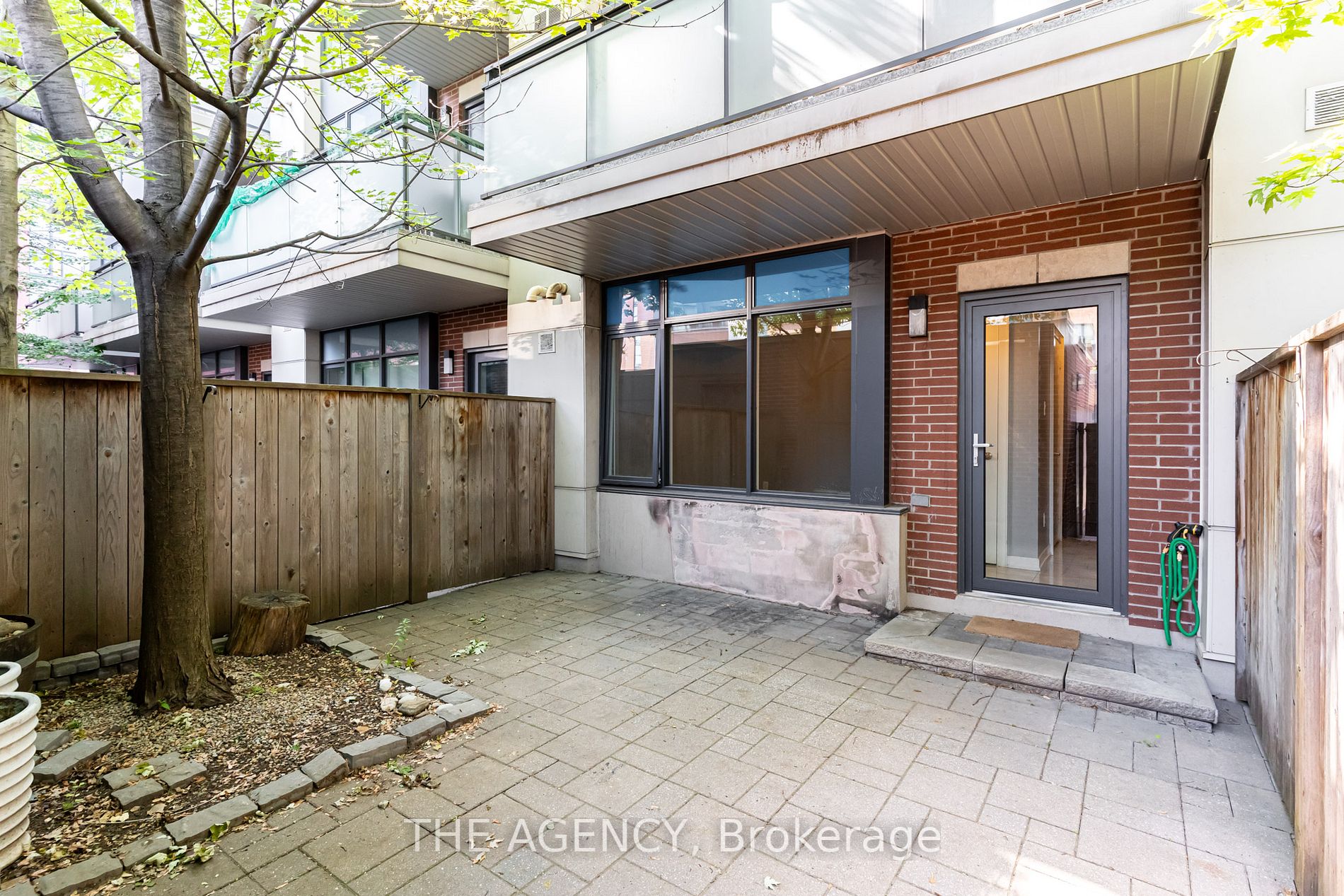 17 Oak St, #6