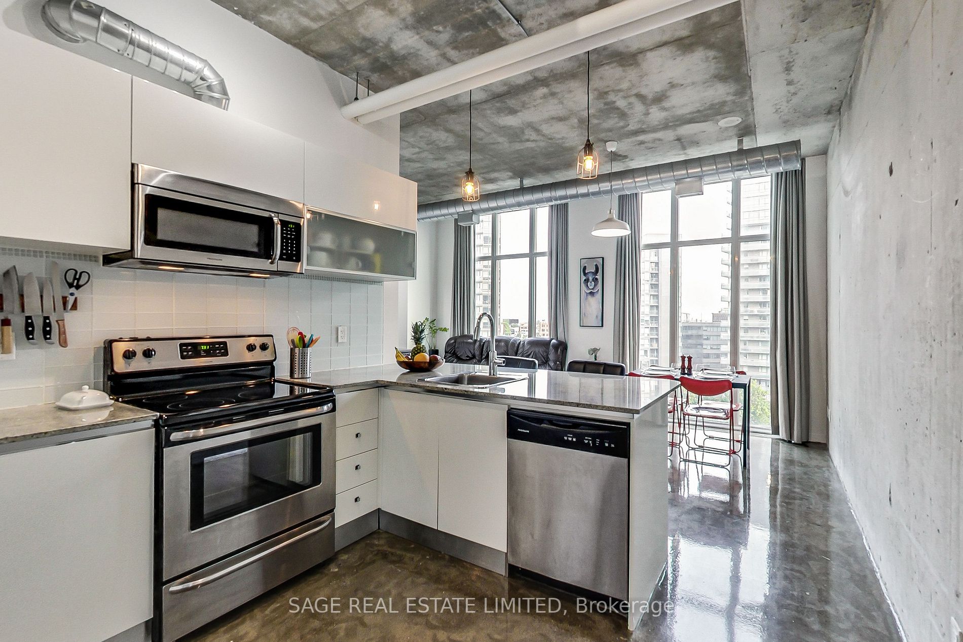 150 Sudbury St, #824