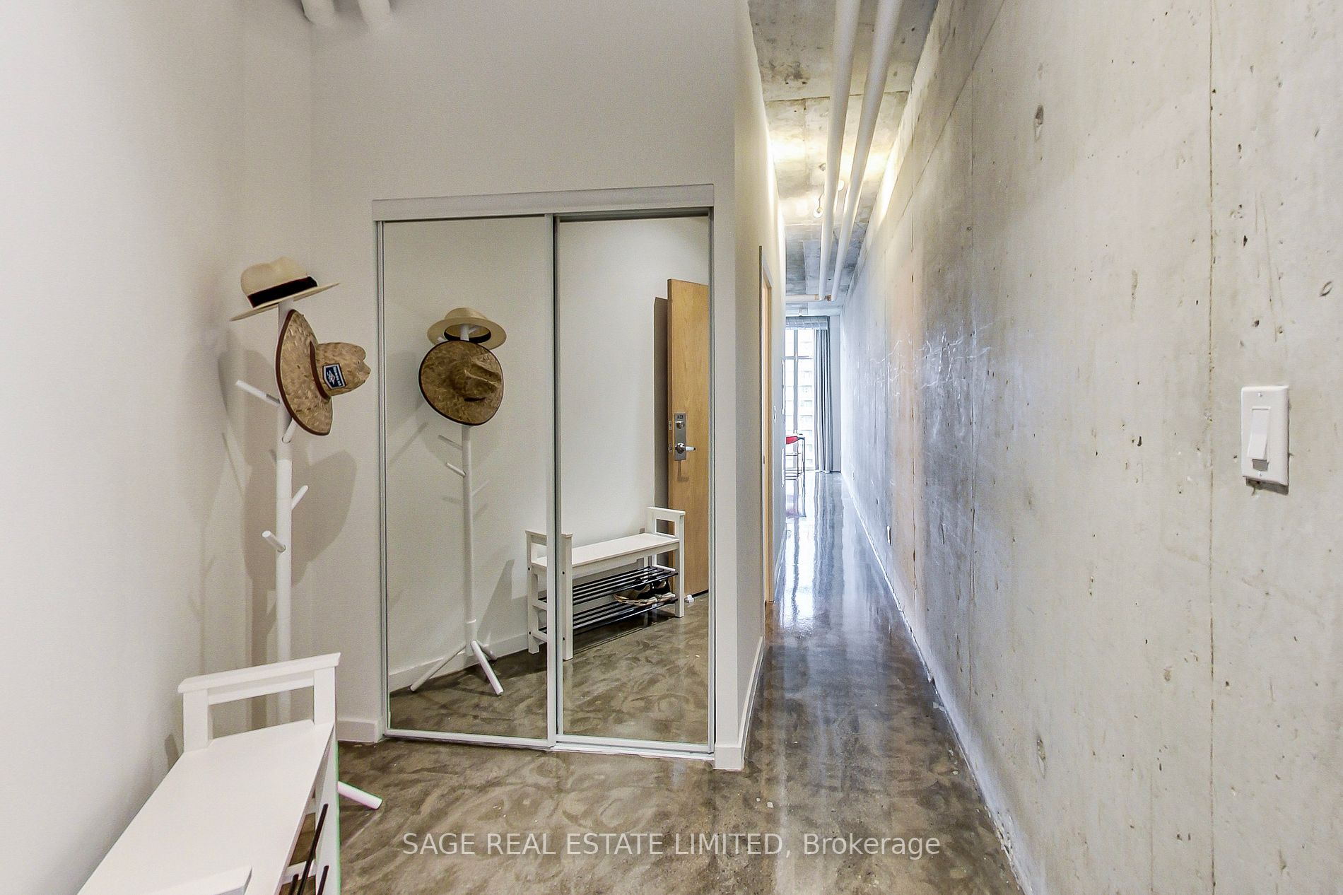 150 Sudbury St, #824
