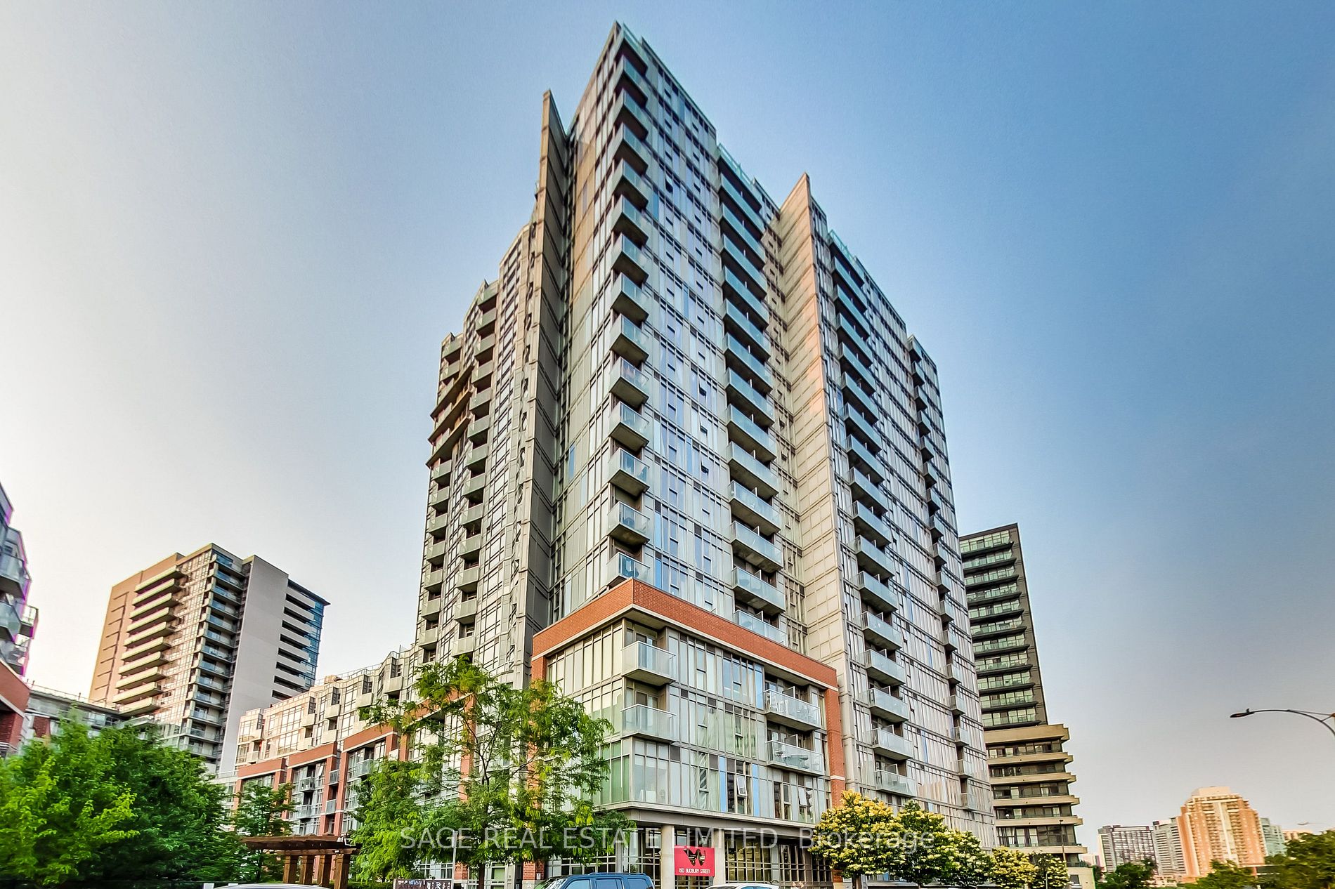 150 Sudbury St, #824
