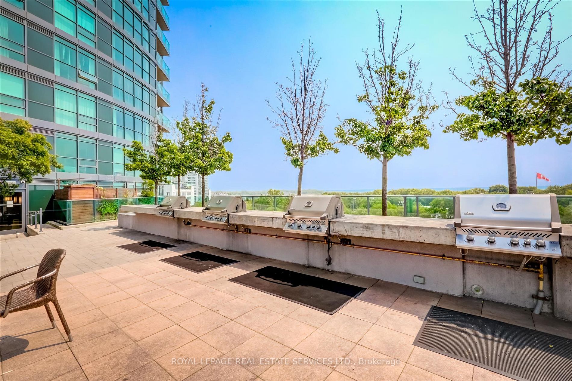 215 Fort York Blvd, #1303