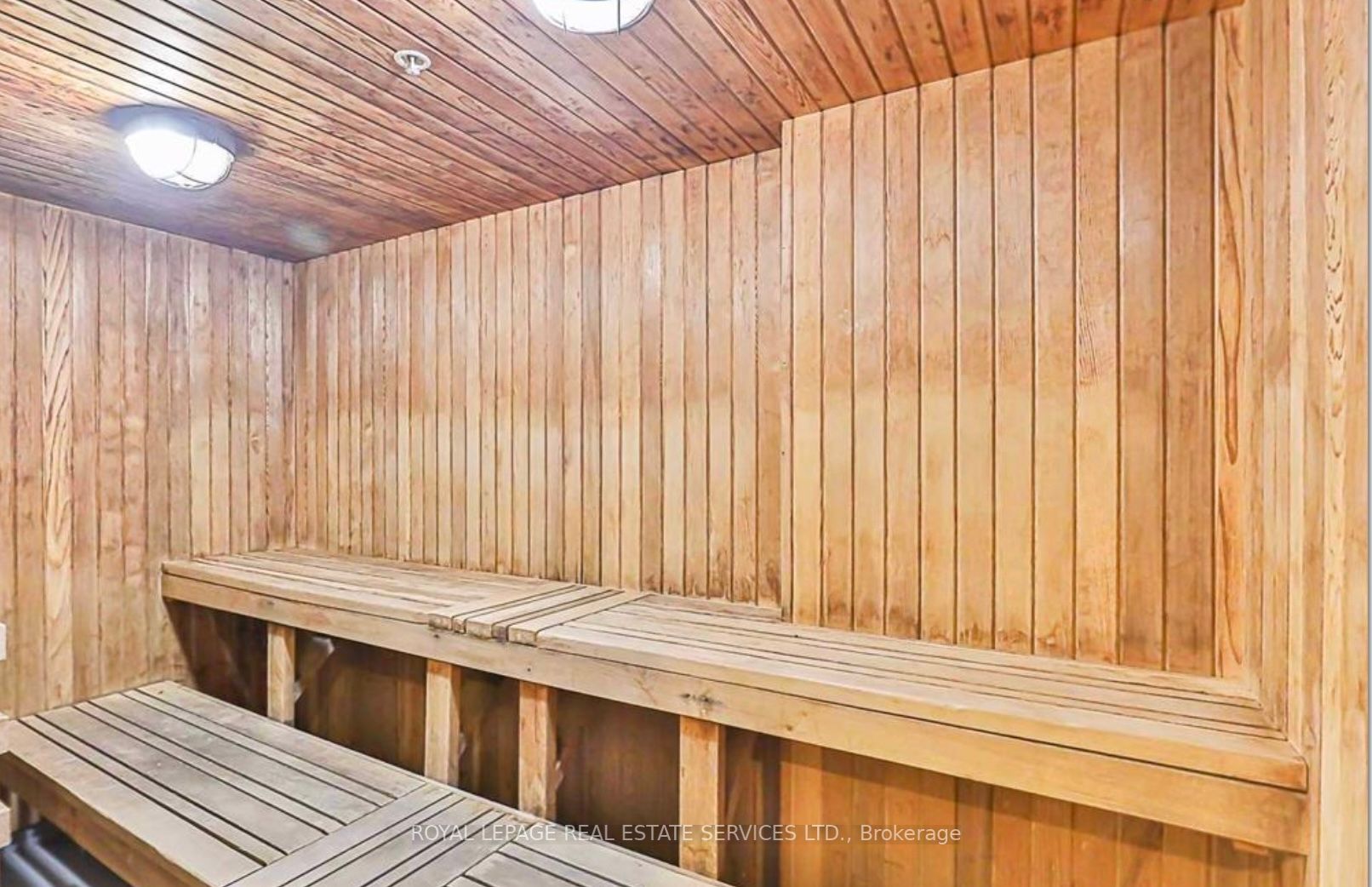 215 Fort York Blvd, #1303