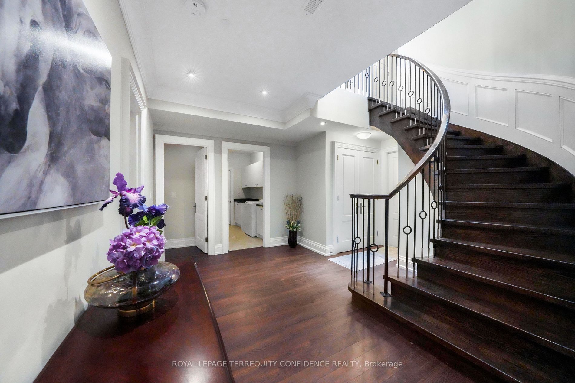 18 Viamede Crescent
