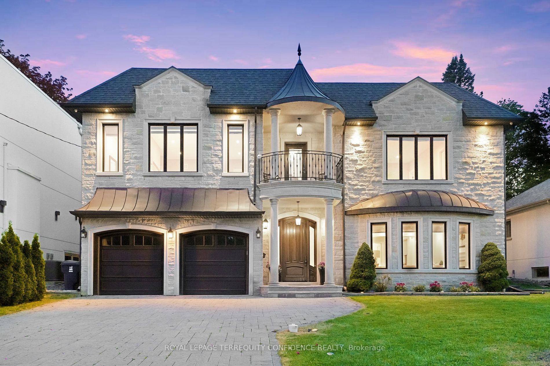 18 Viamede Crescent