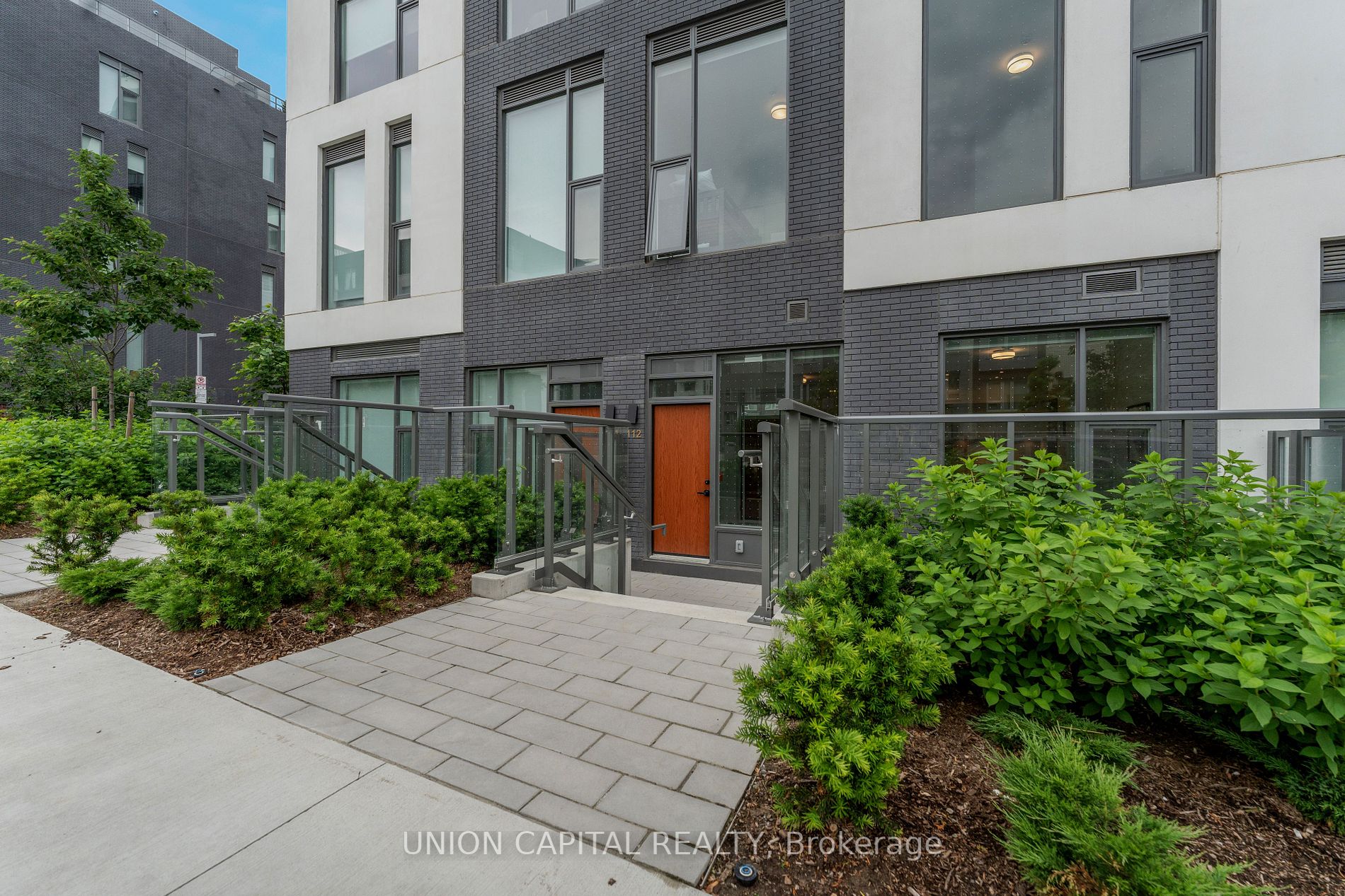 25 Adra Grado Way, #112