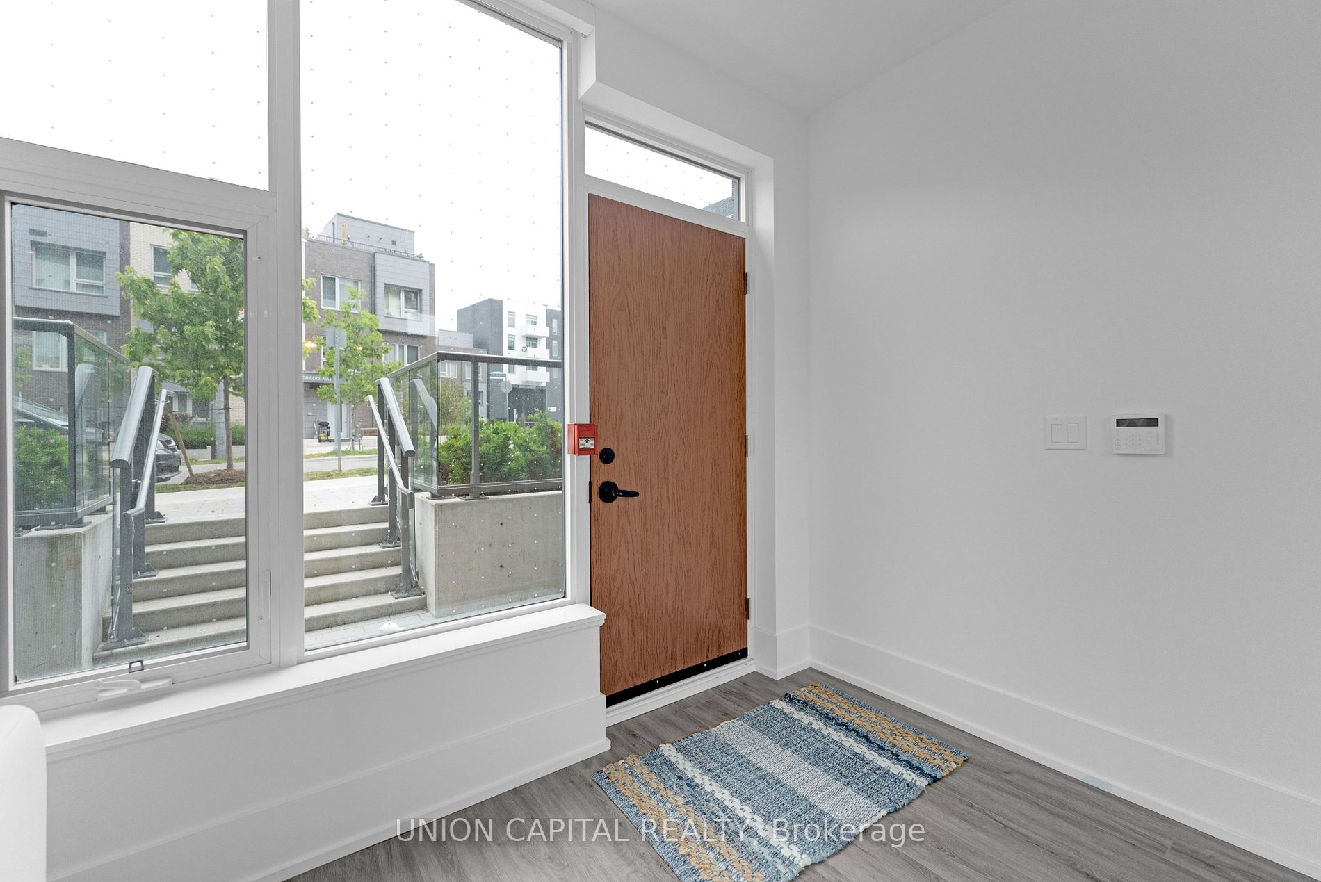 25 Adra Grado Way, #112