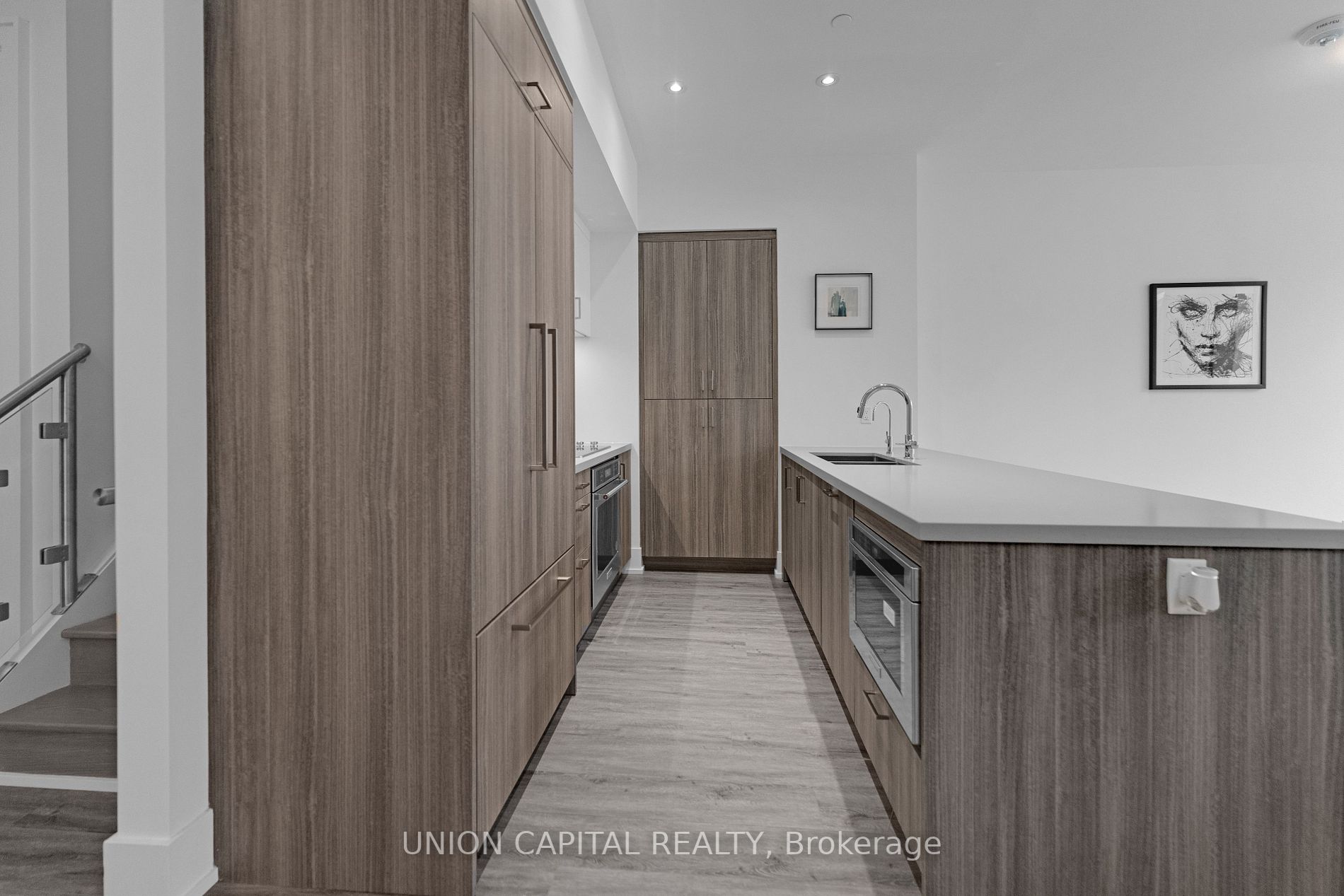 25 Adra Grado Way, #112