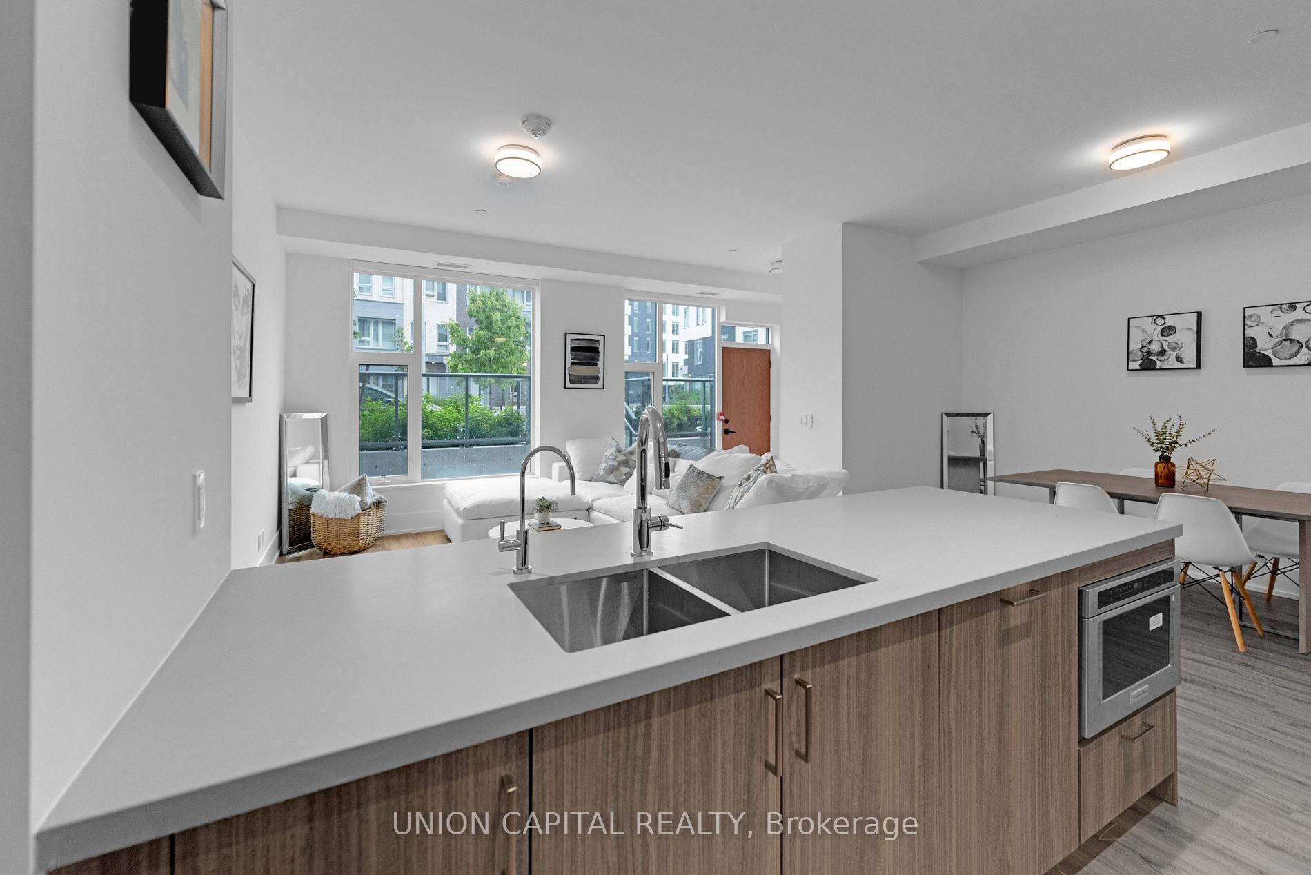 25 Adra Grado Way, #112