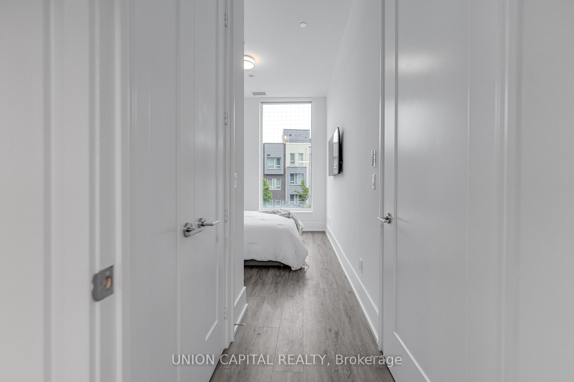 25 Adra Grado Way, #112